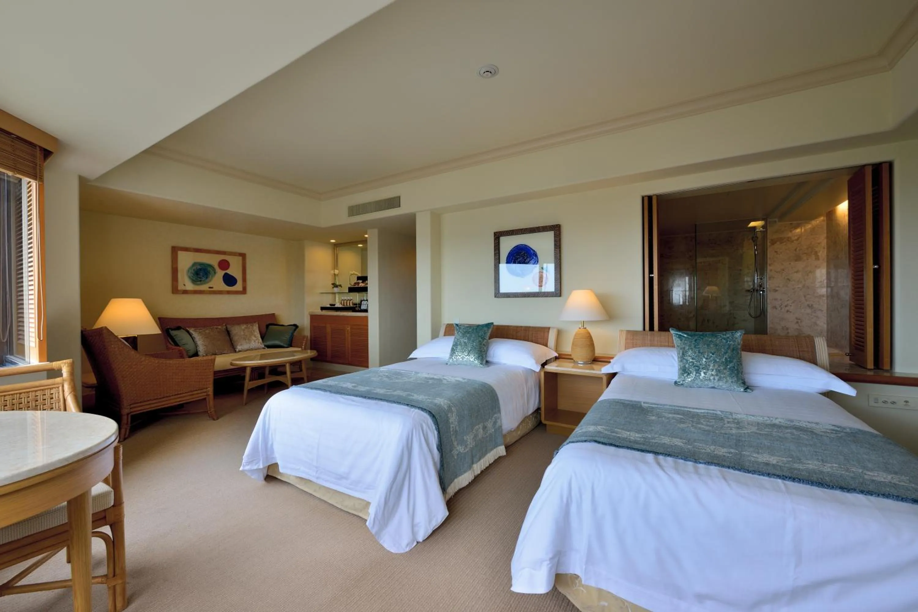 Bed in The Naha Terrace