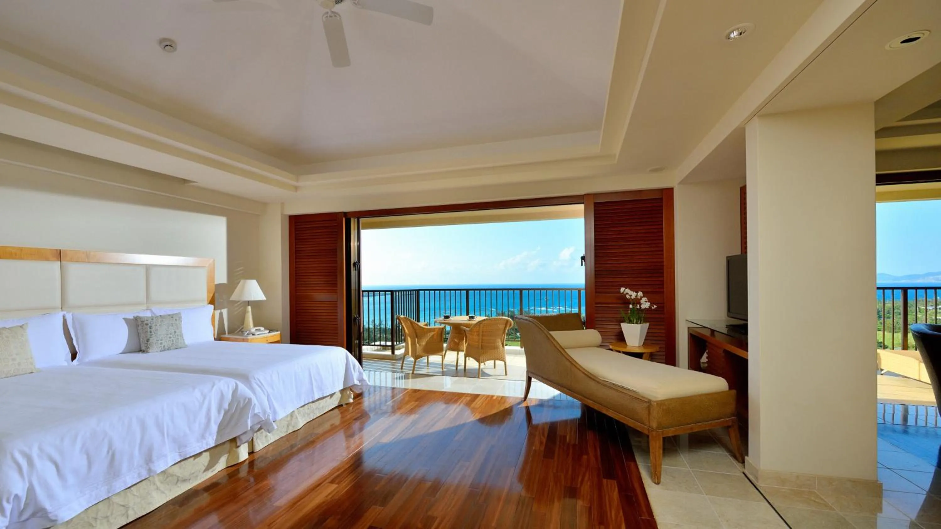 Bed in The Atta Terrace Club Towers