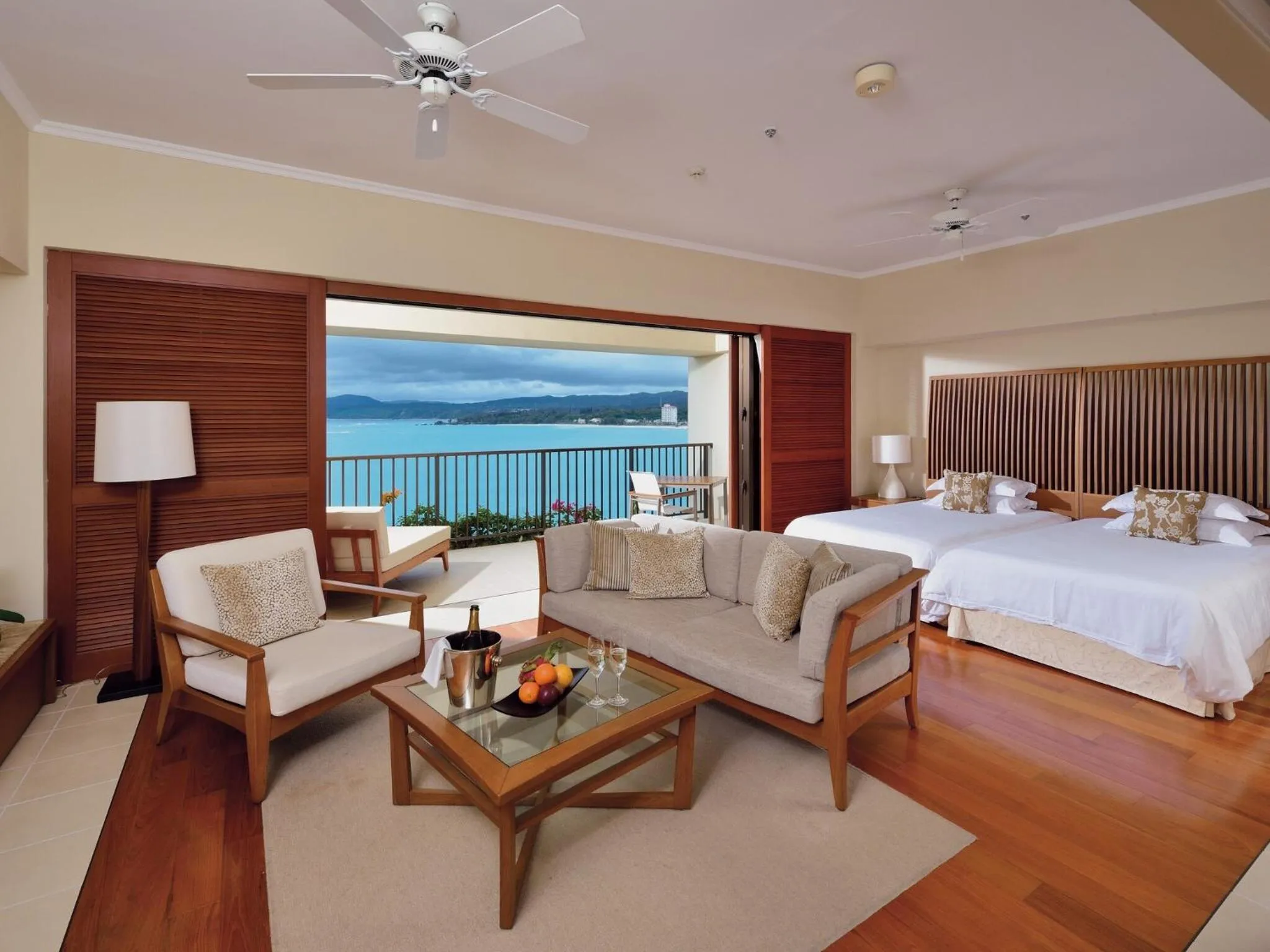 Photo of the whole room, Bed in The Terrace Club Wellness Thalasso At Busena