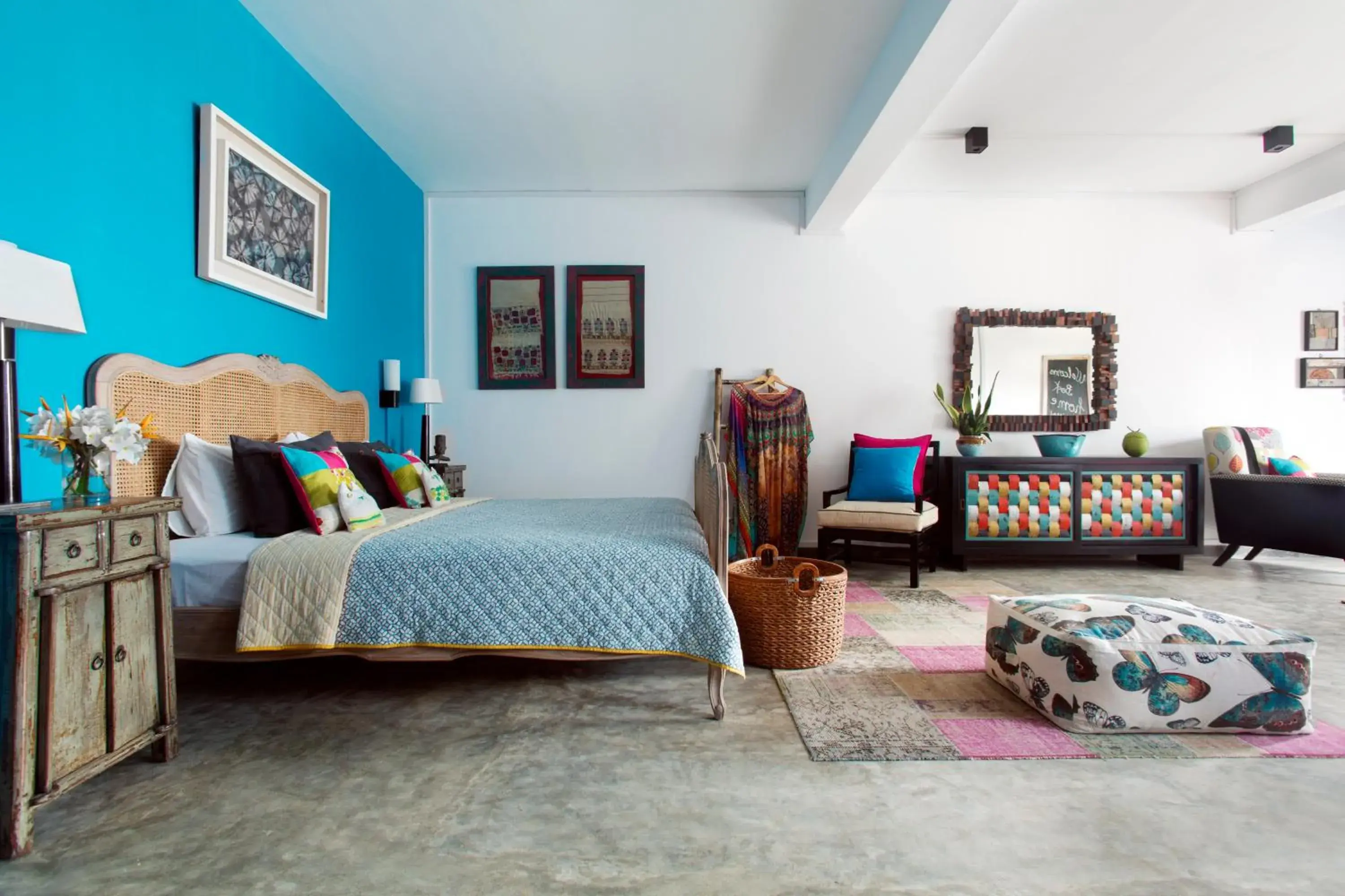 Penthouse in Owl and the Pussycat Hotel & Restaurant Penthouse in Owl and the Pussycat Hotel & Restaurant