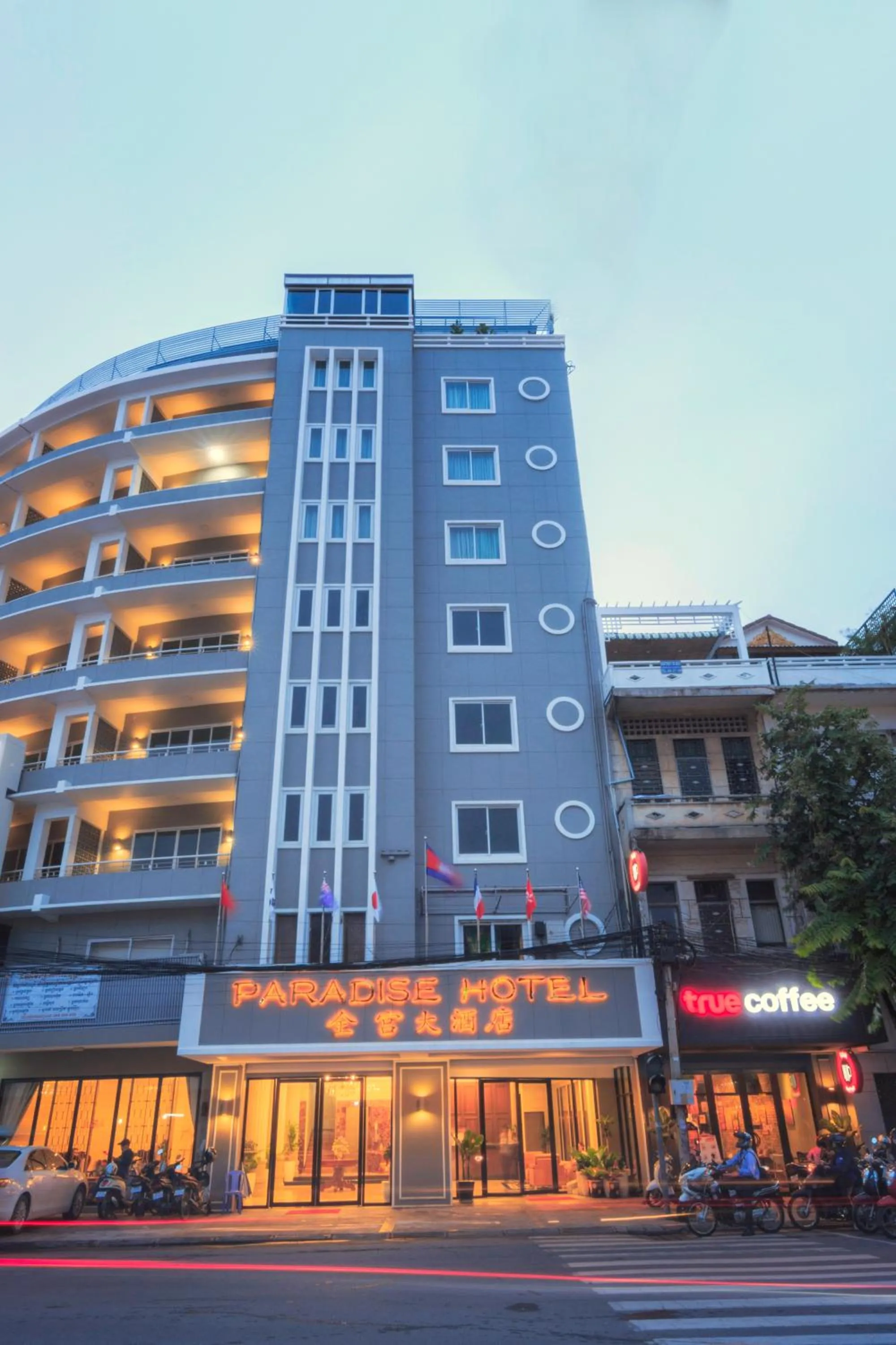 Property building in Paradise Hotel