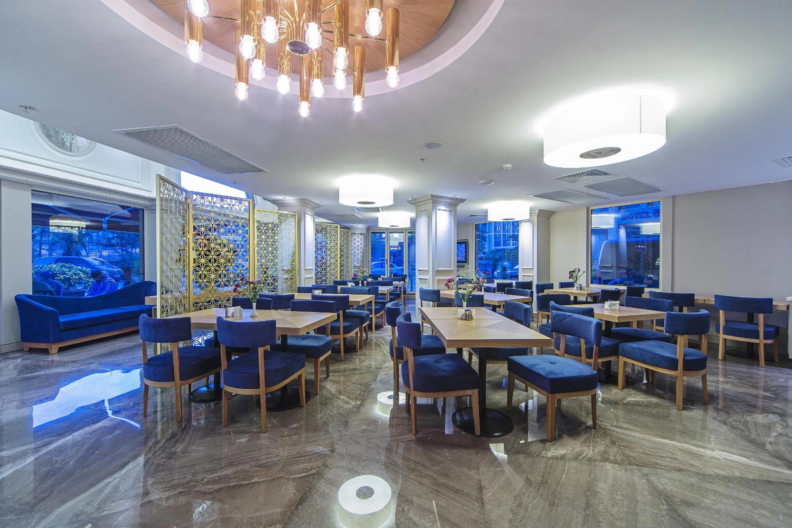 Restaurant/places to eat in History Hotel