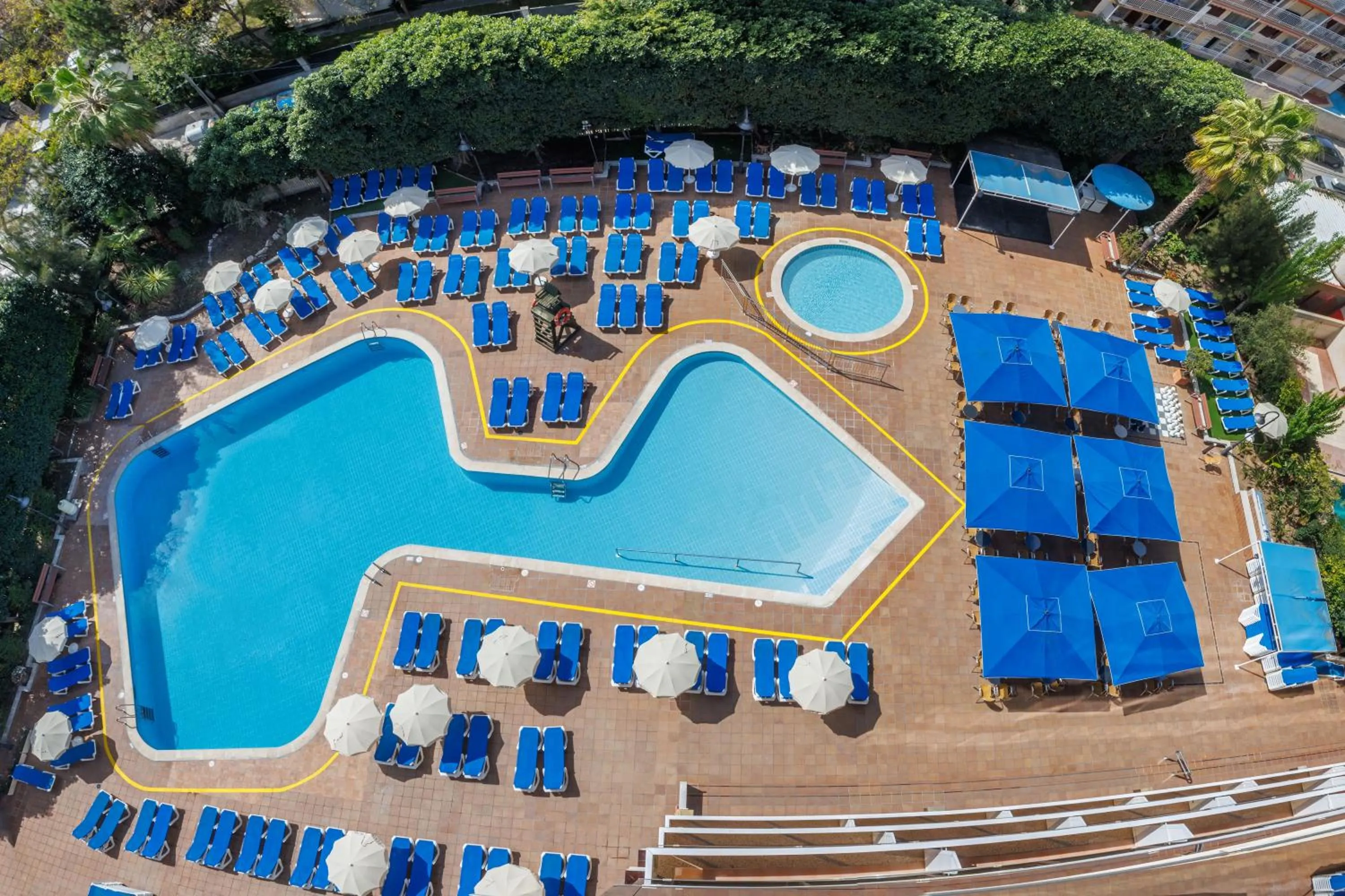 Swimming pool in Ponient Marinada by PortAventura World