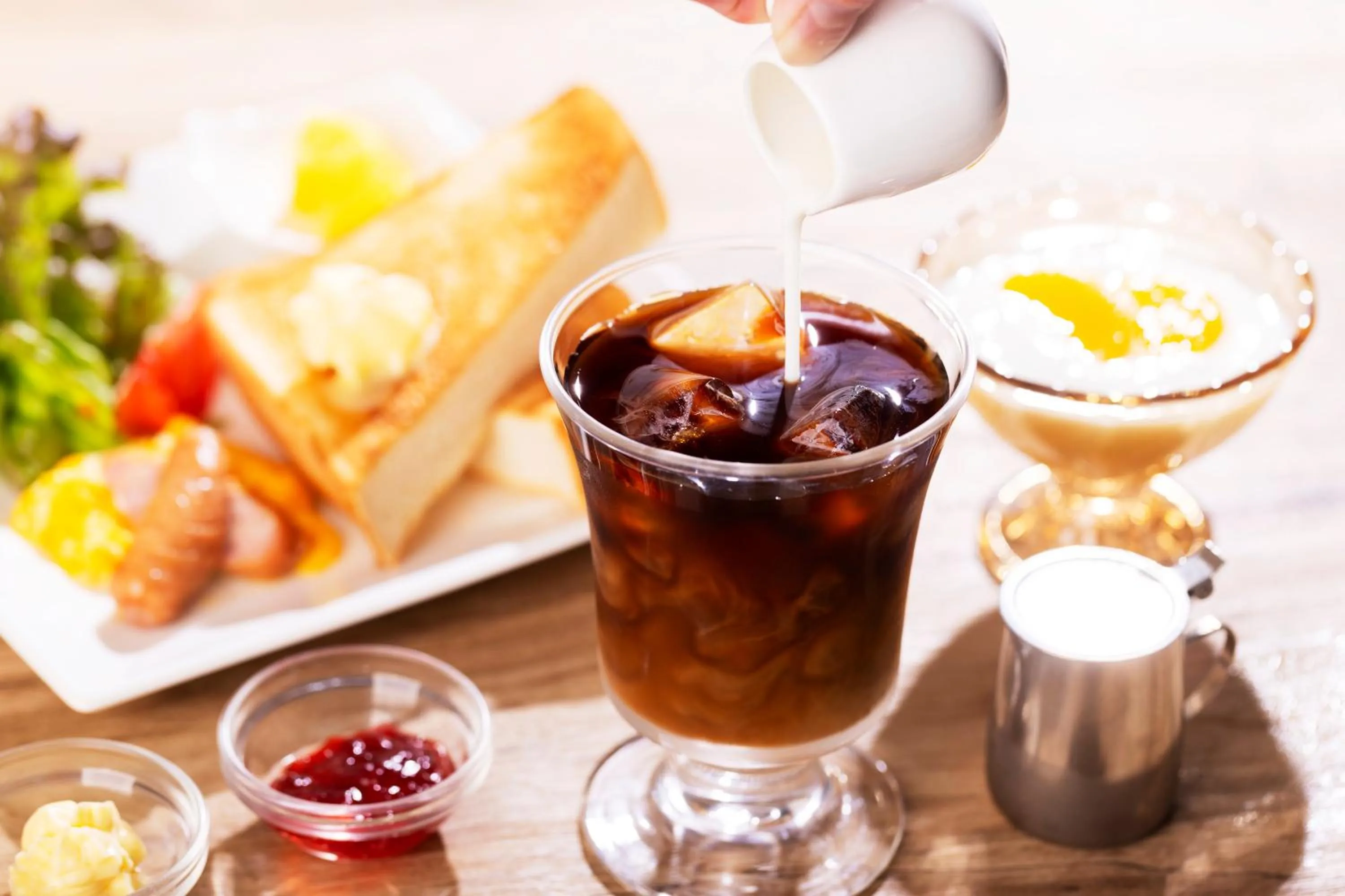 Breakfast in City Hotel Air Port in Prince