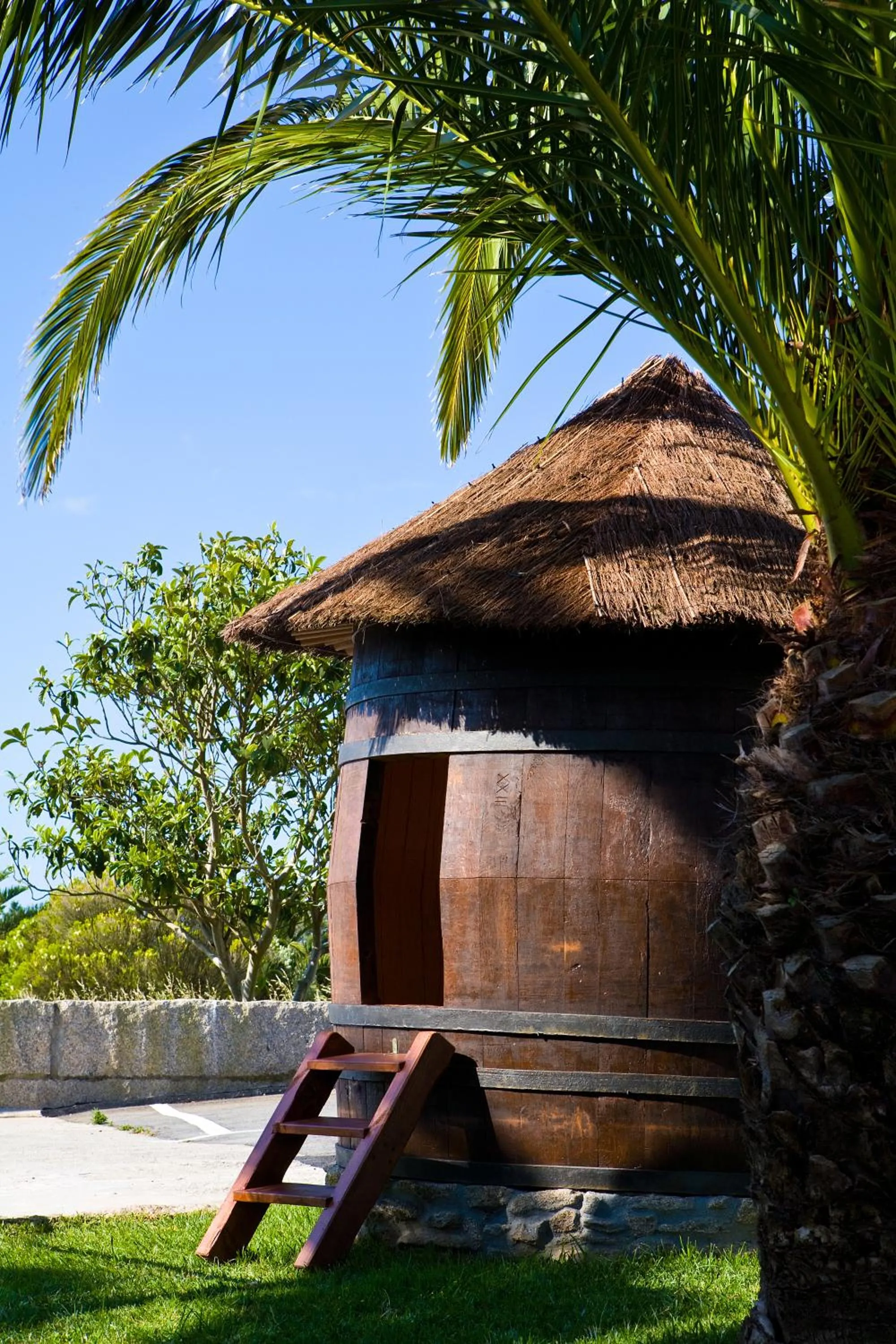 Children play ground in APARTHOTEL CABICASTRO Tres estrellas superior