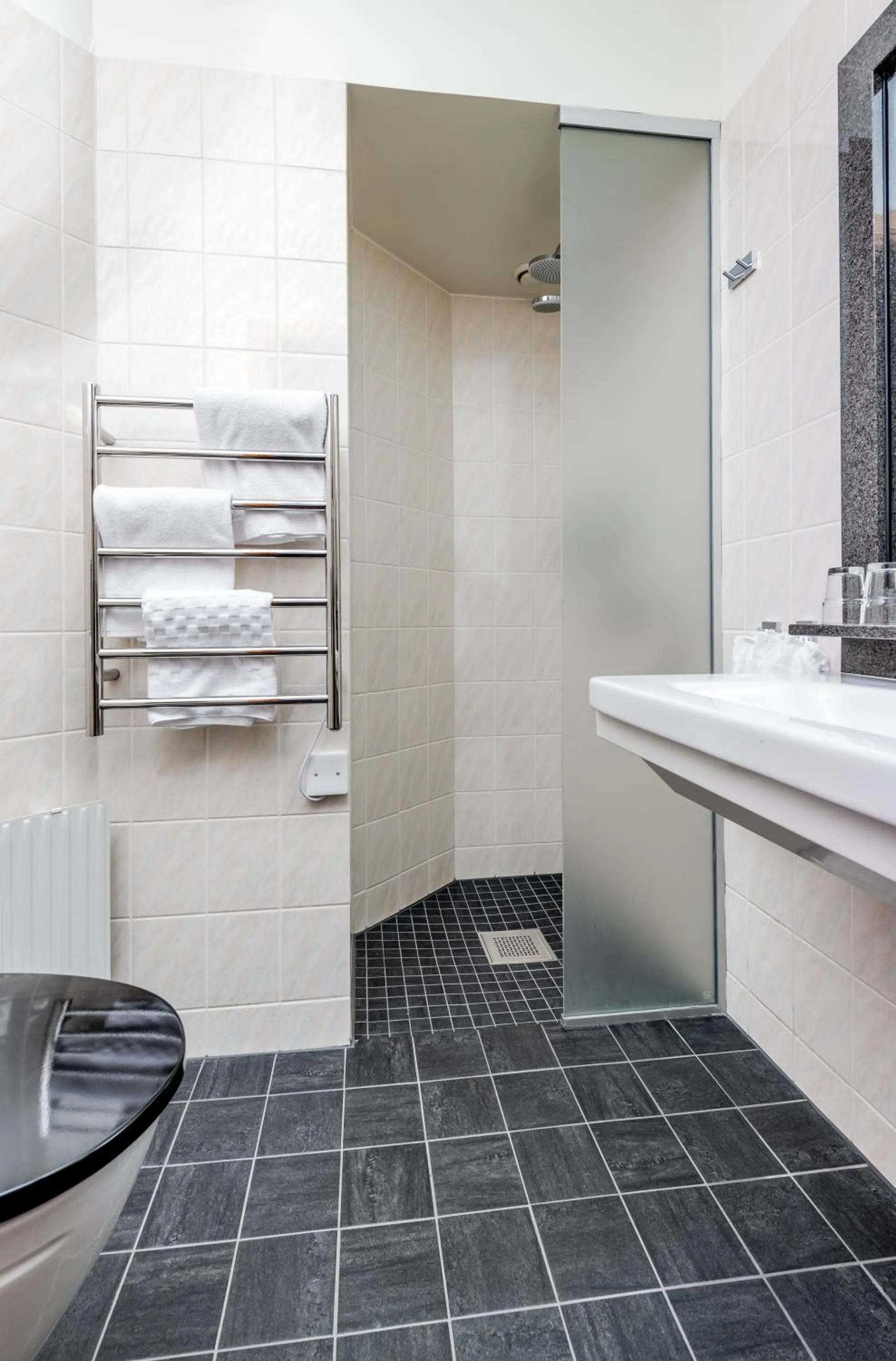 Bathroom in Best Western Hotel 23