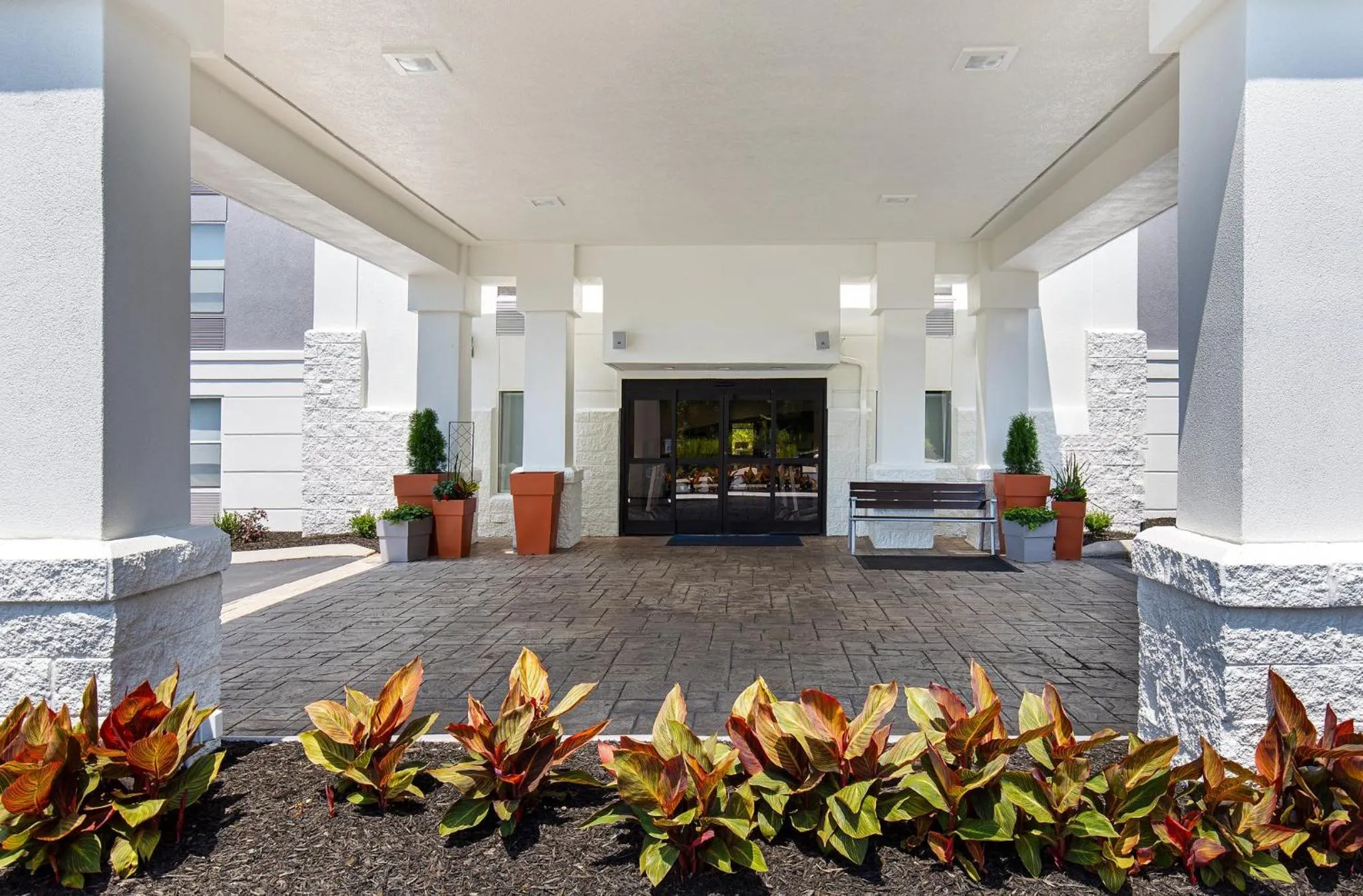 Property building in Holiday Inn Express Hotel & Suites Kimball