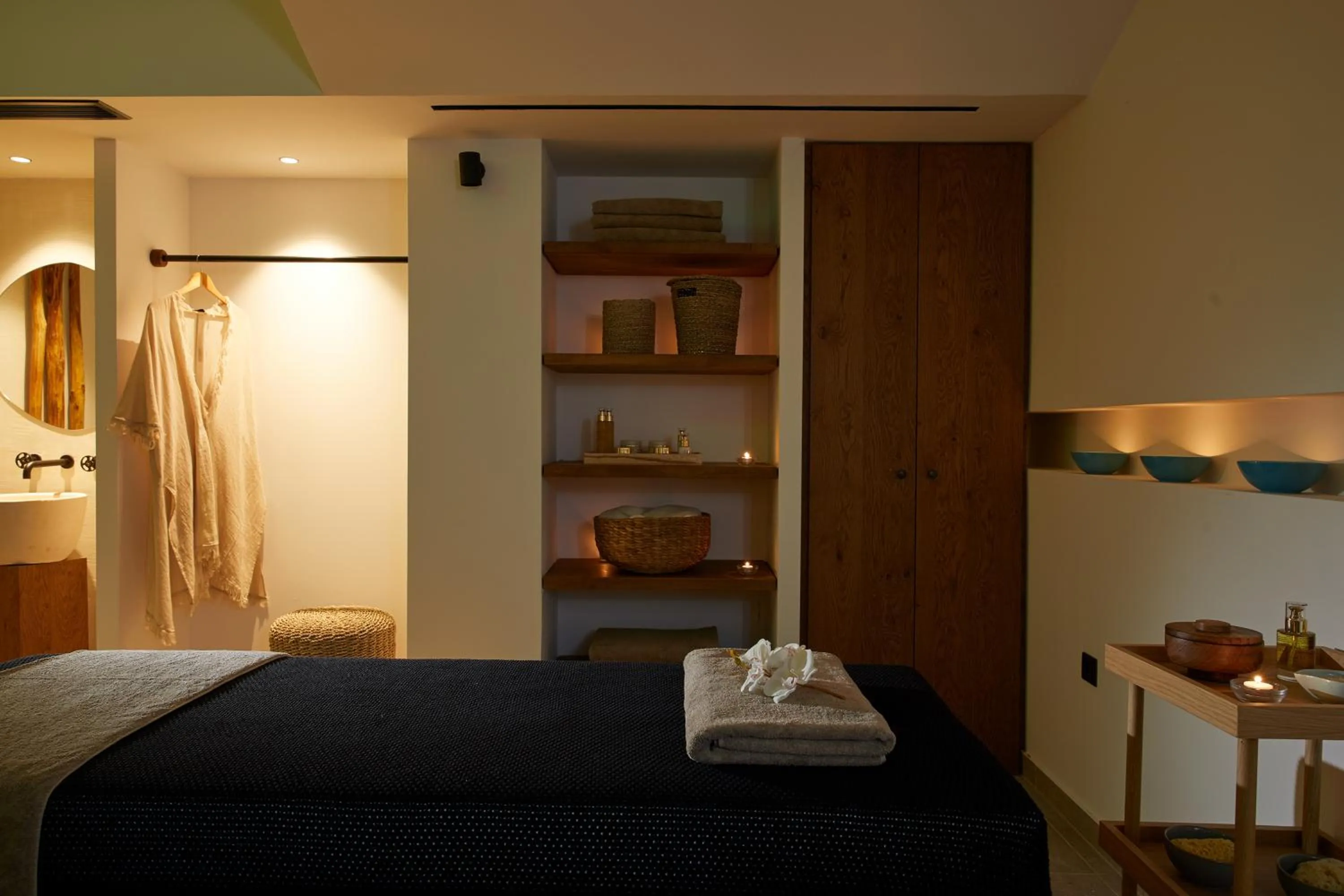 Massage, Bed in The Syntopia Hotel - Adults Only