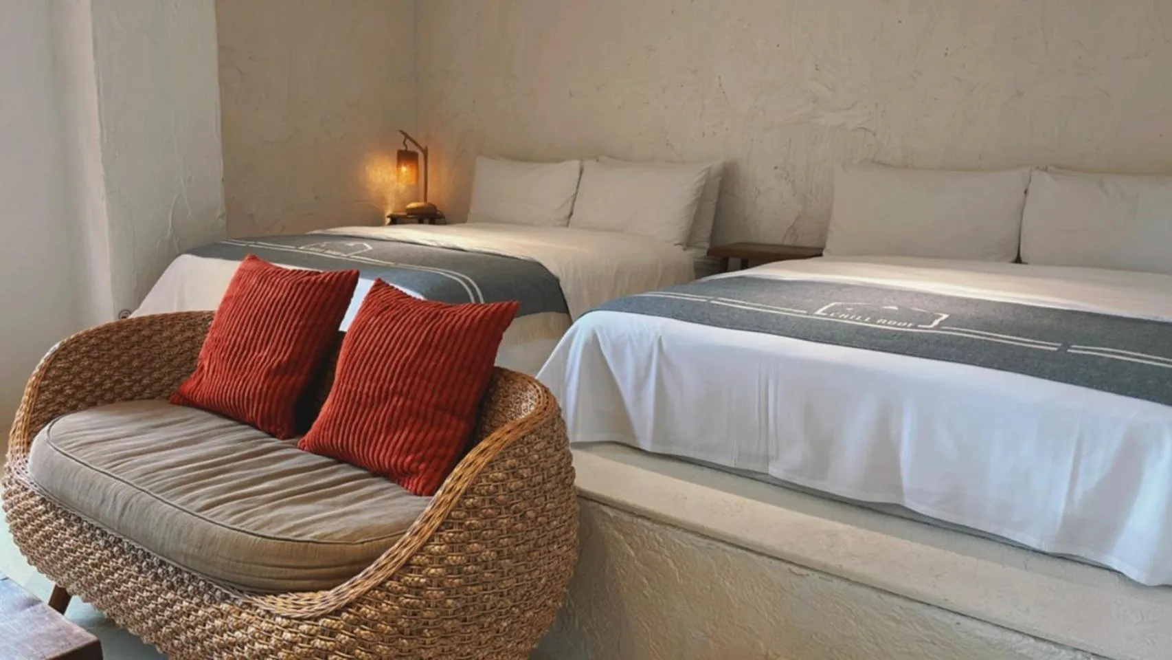 Bed in Chill Roof Hotel