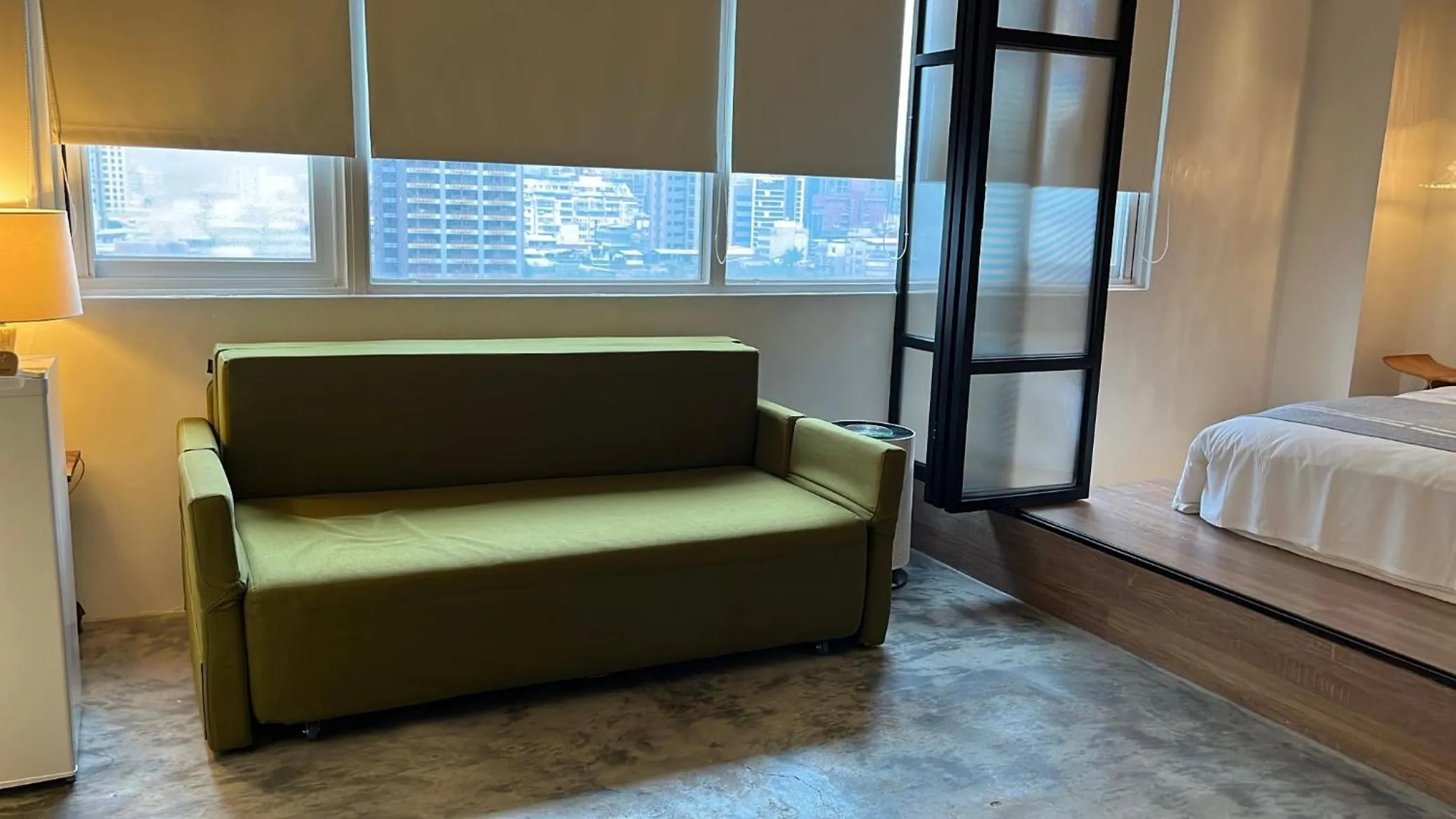 Photo of the whole room, Bed in Chill Roof Hotel