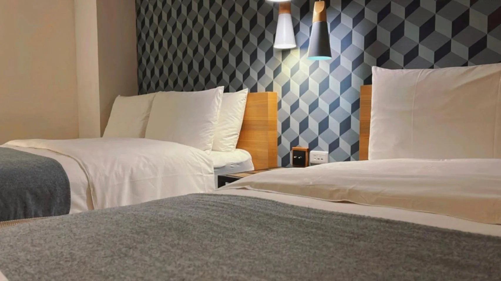 Bed in Chill Roof Hotel