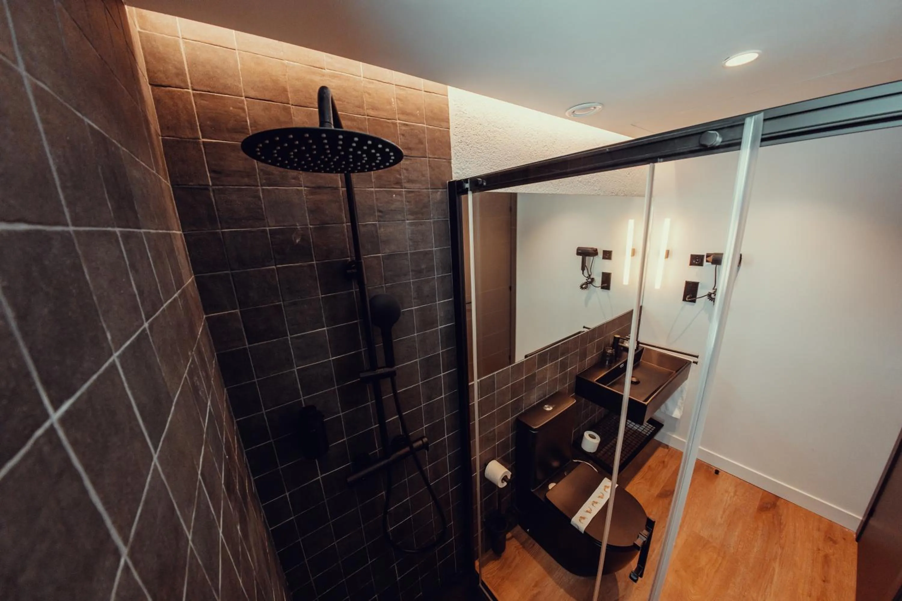 Shower in Hotel Transit