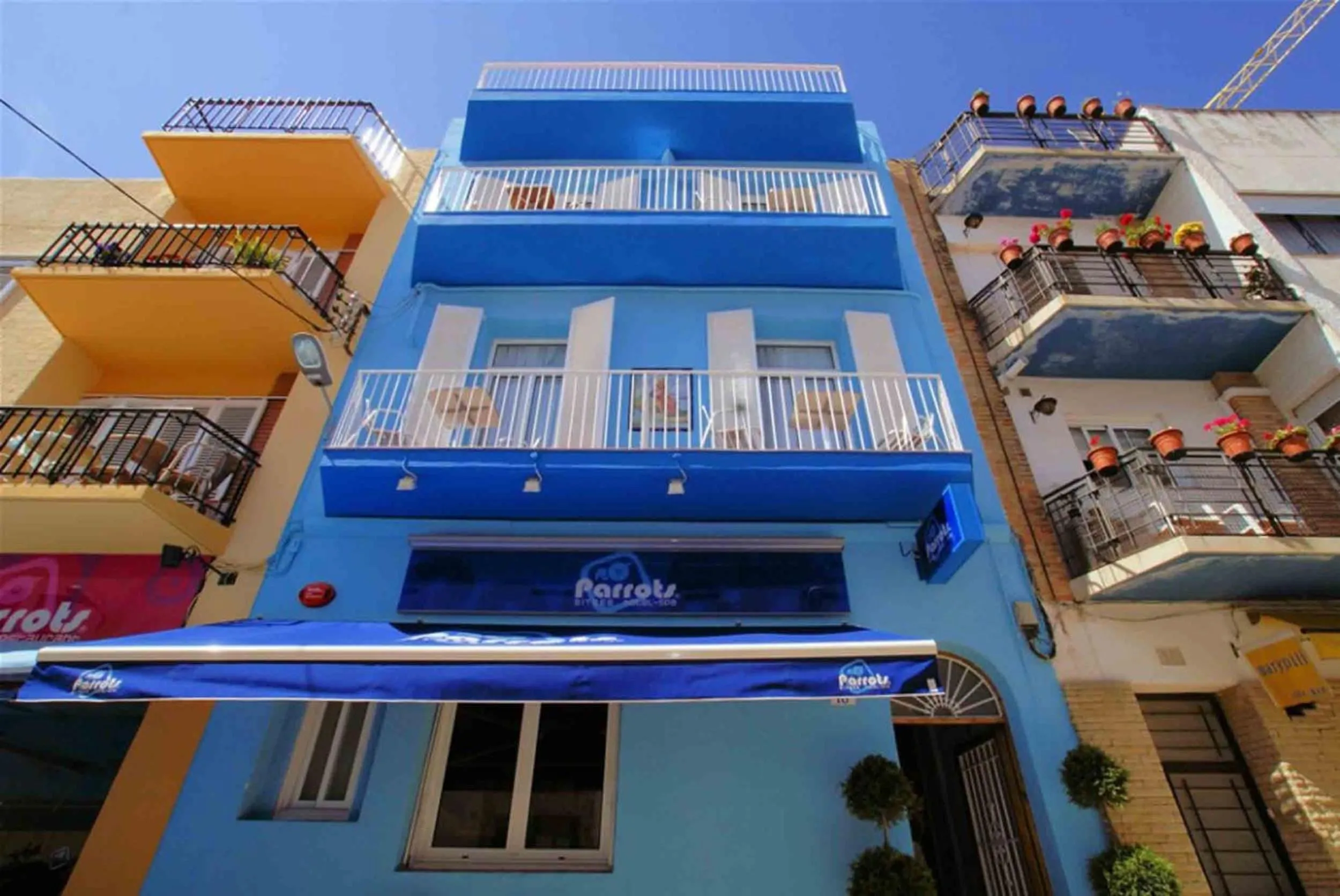 Property building in Parrots Sitges Hotel
