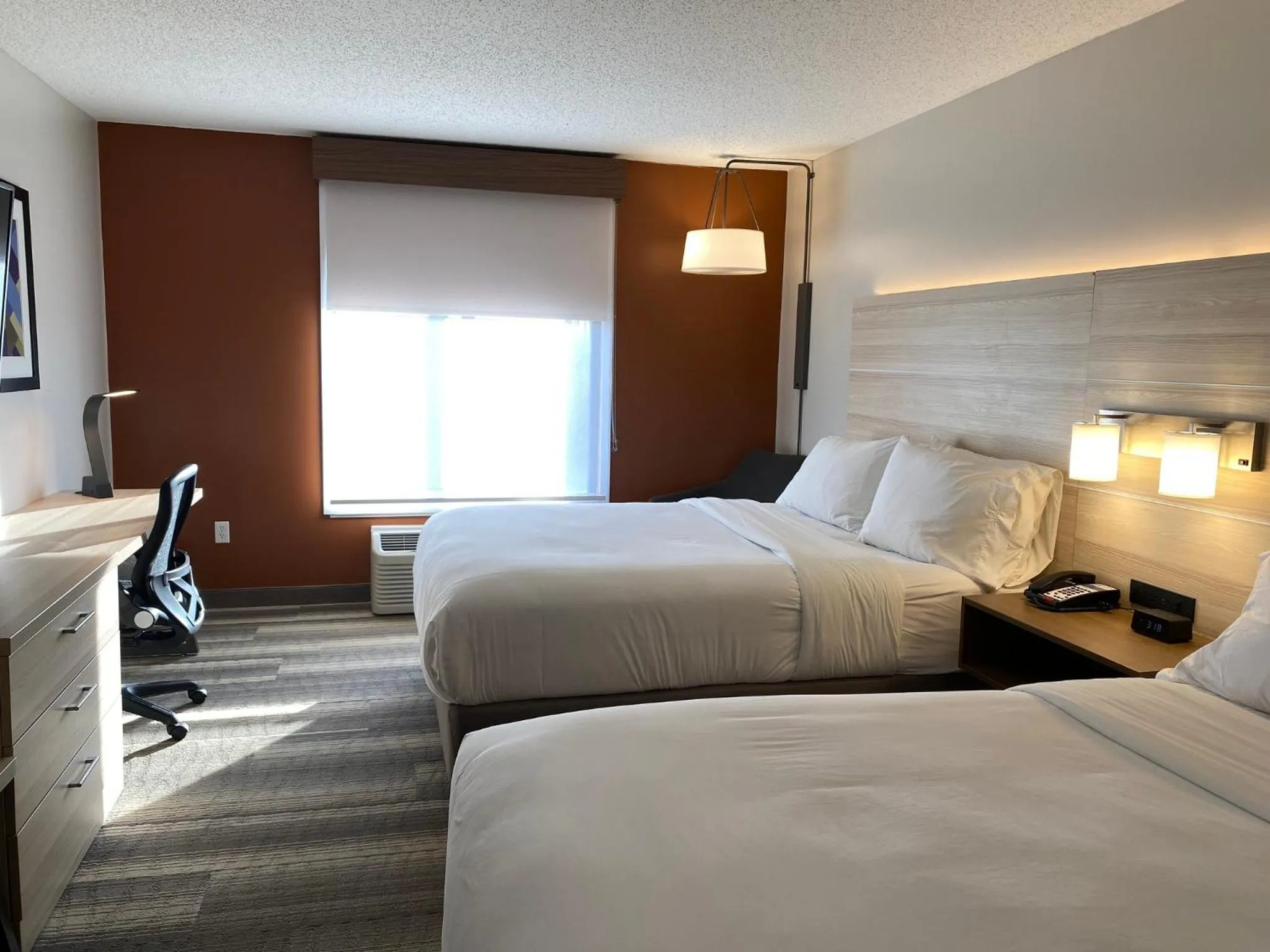 Photo of the whole room, Bed in Holiday Inn Express Hotel & Suites Logansport by IHG
