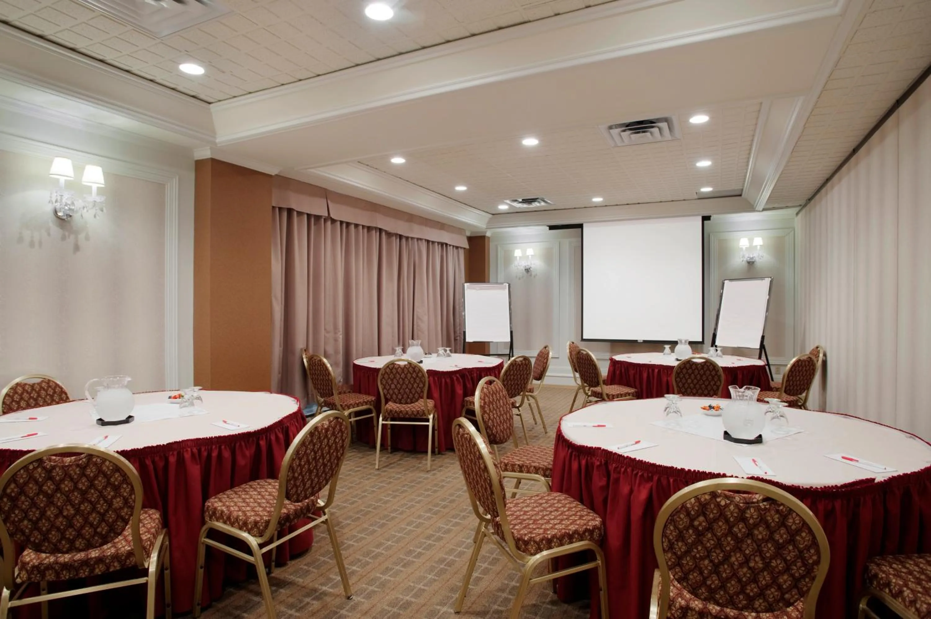 Business facilities in Ramada by Wyndham St. John's