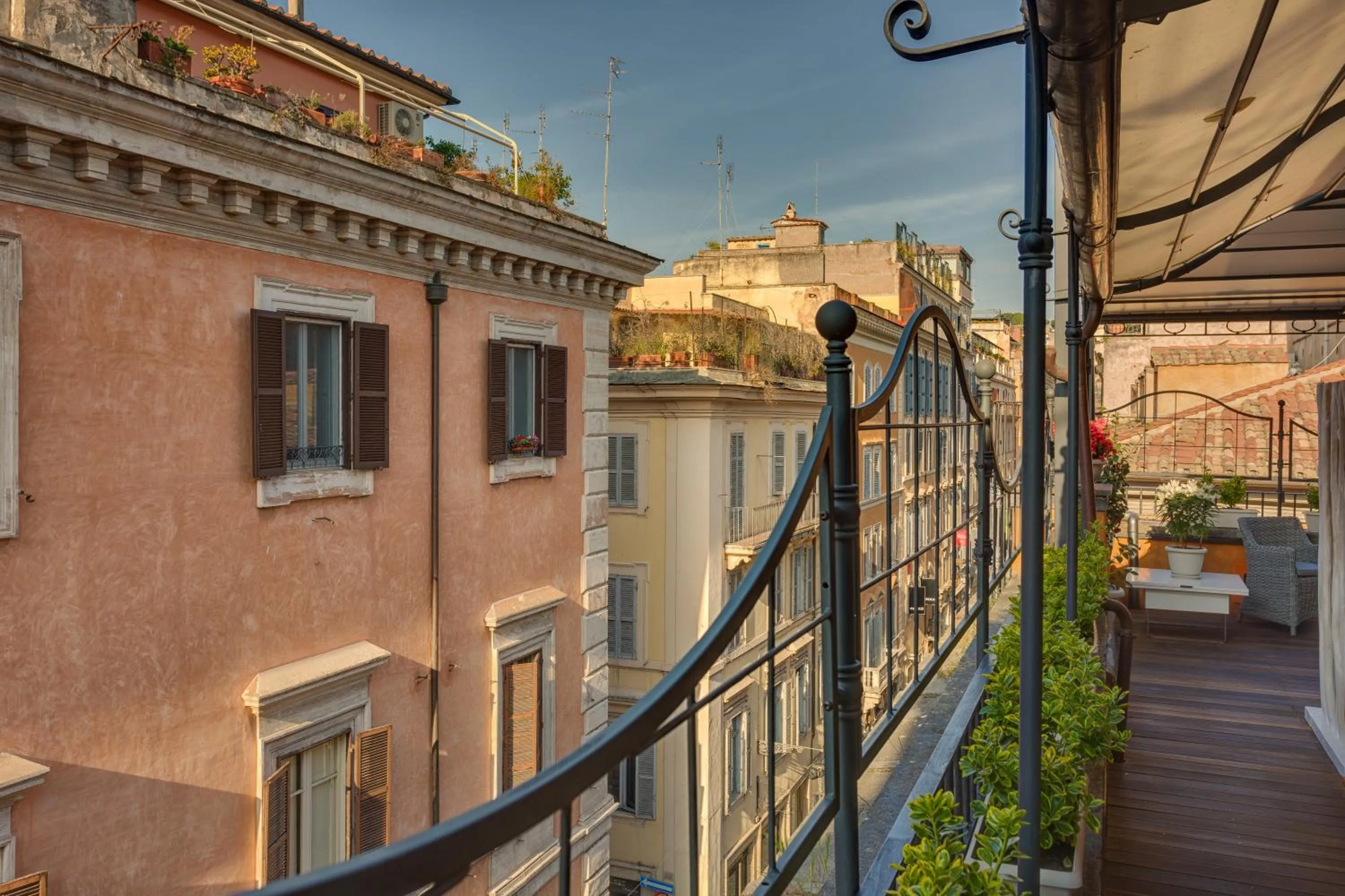 Balcony/Terrace in Shali Luxury Suite Spagna