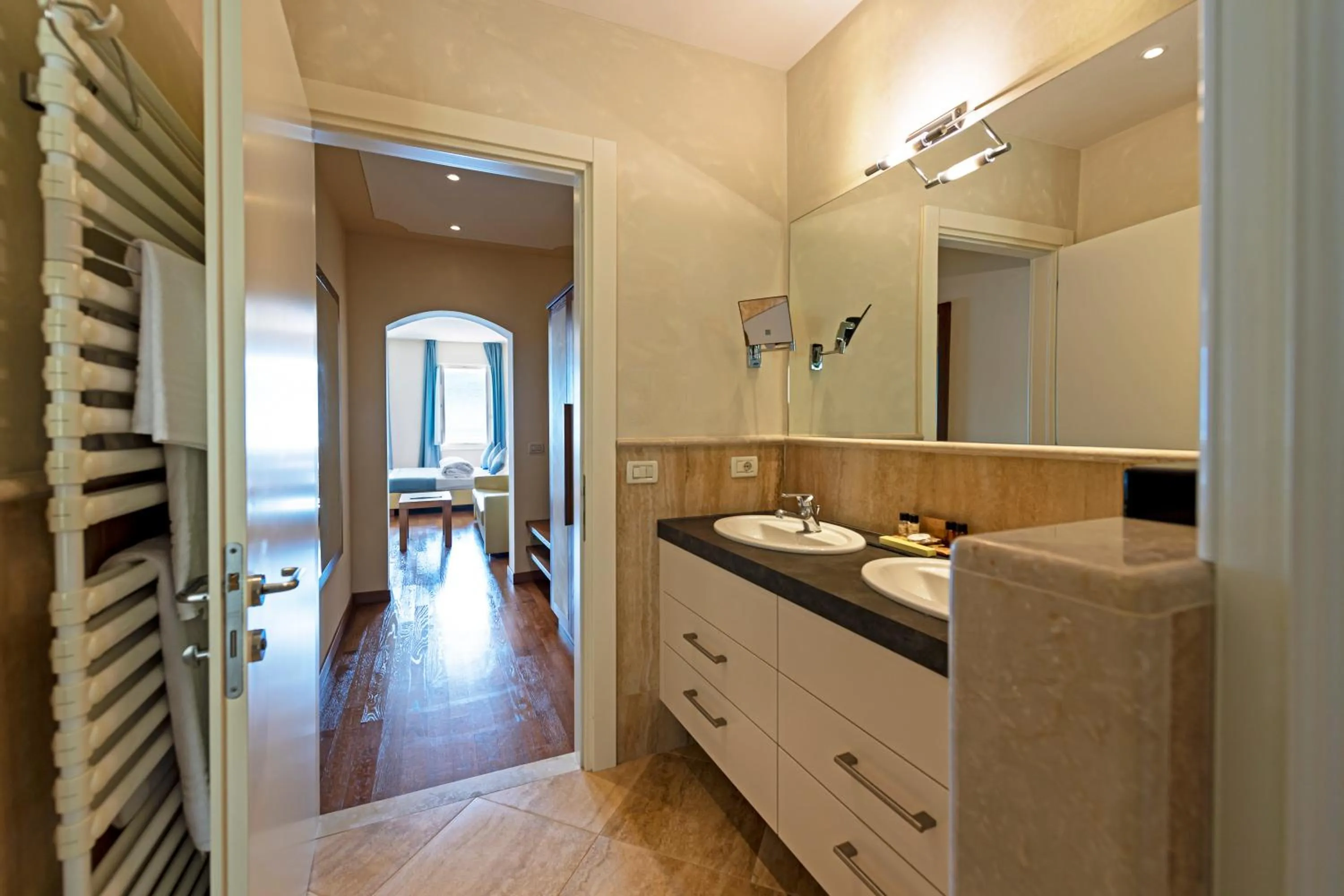 Bathroom in Hotel Baia D'Oro - Adults Only