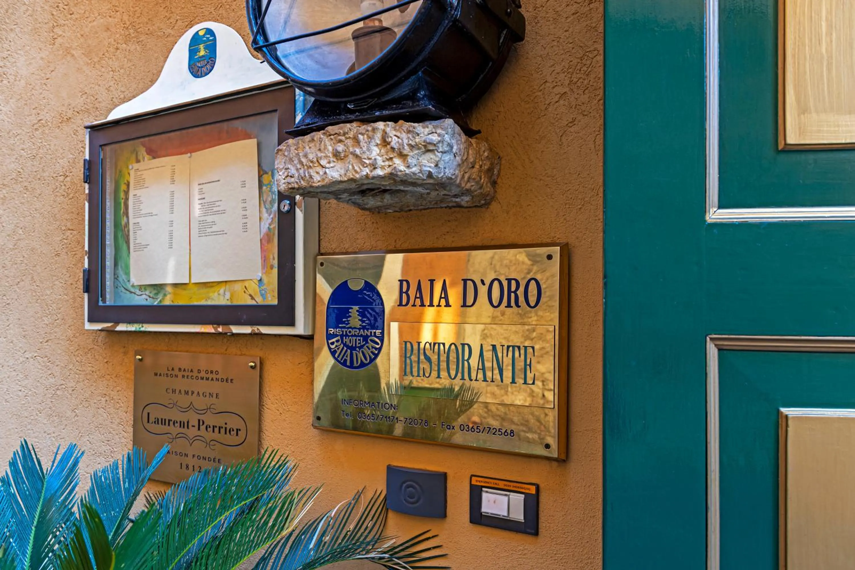 Logo/Certificate/Sign in Hotel Baia D'Oro - Adults Only