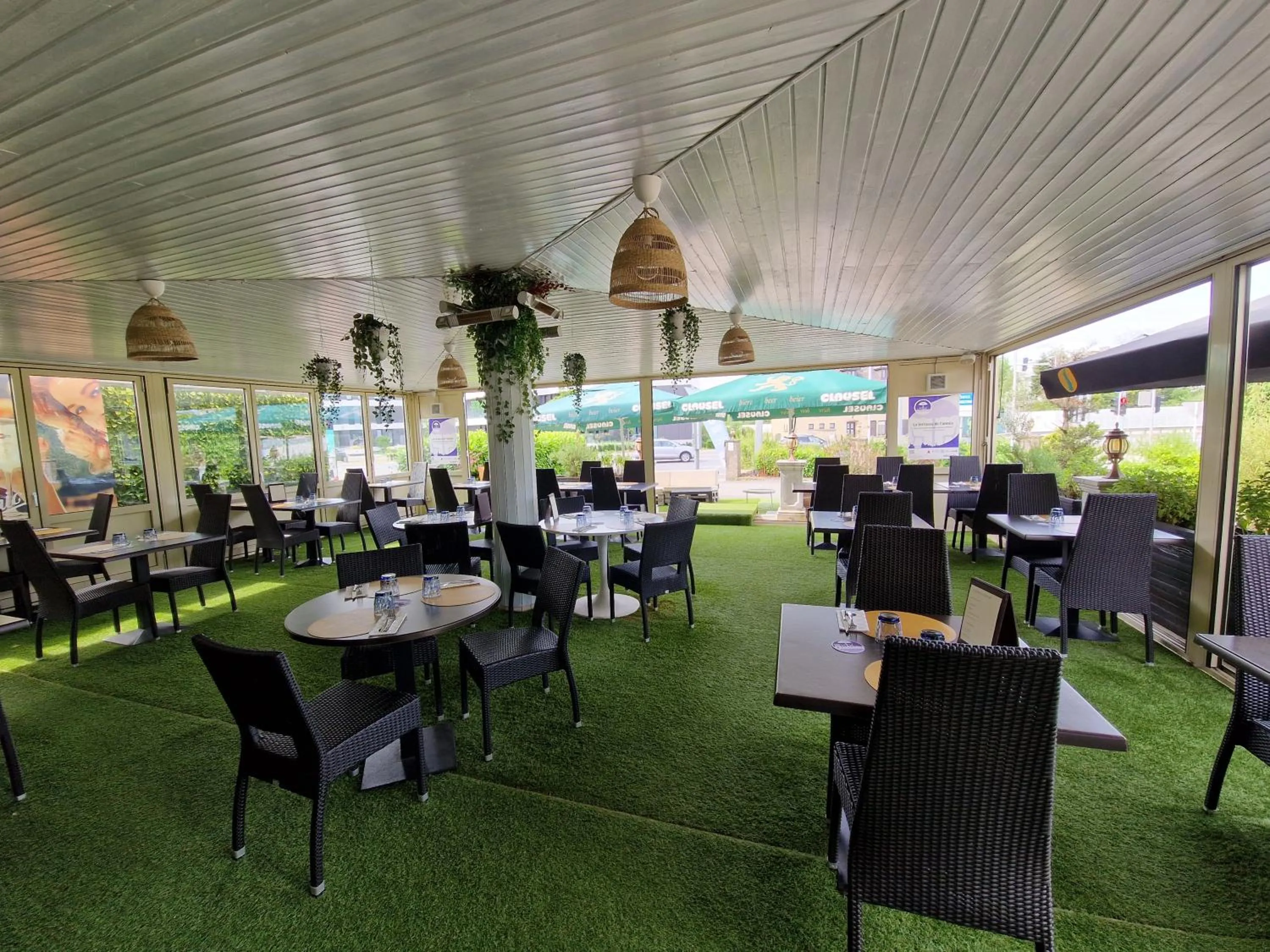 Patio in BIVIUS Hotel Restaurant Luxembourg