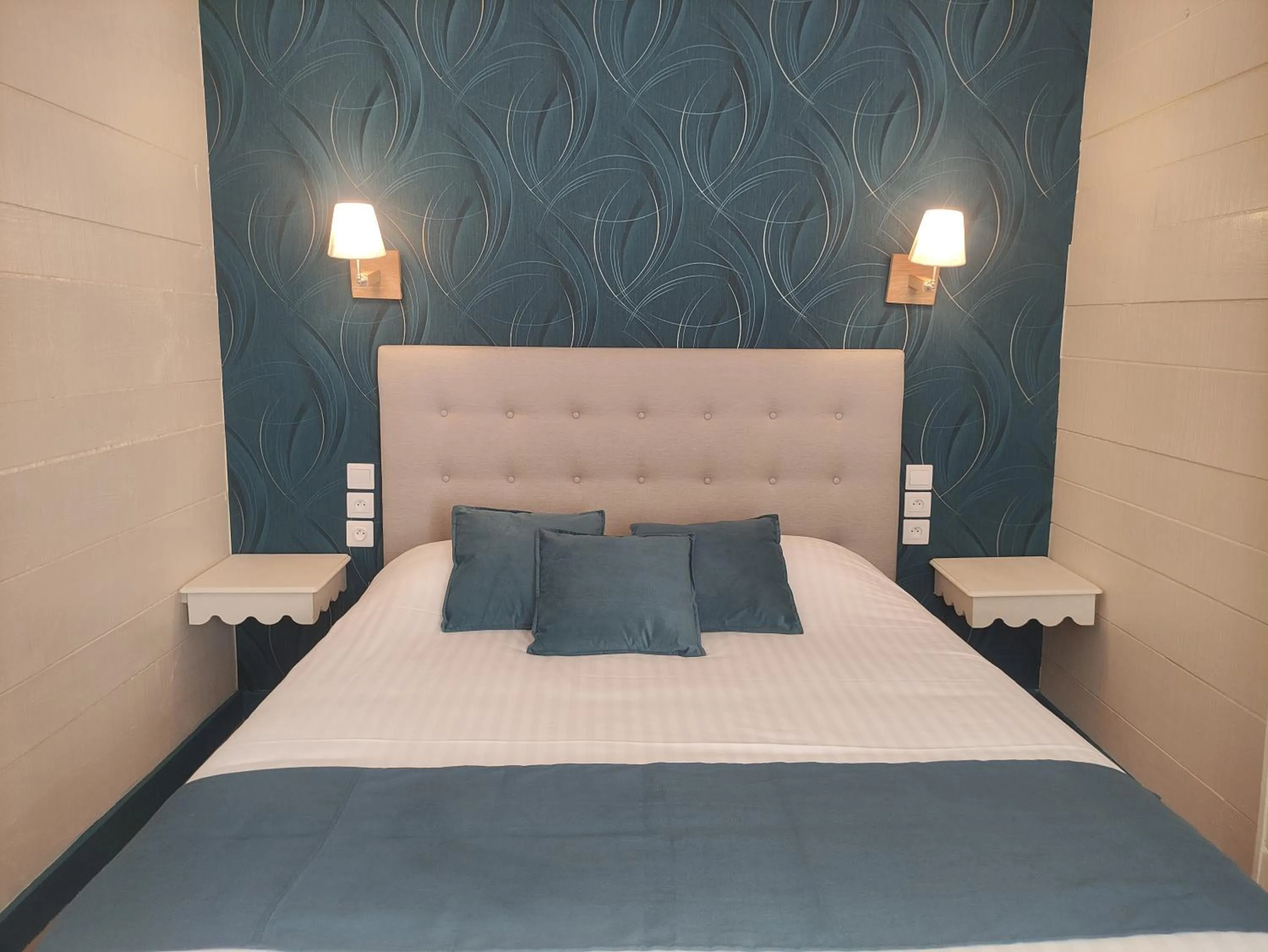 Bed in Le Pavillon Saint-Martin