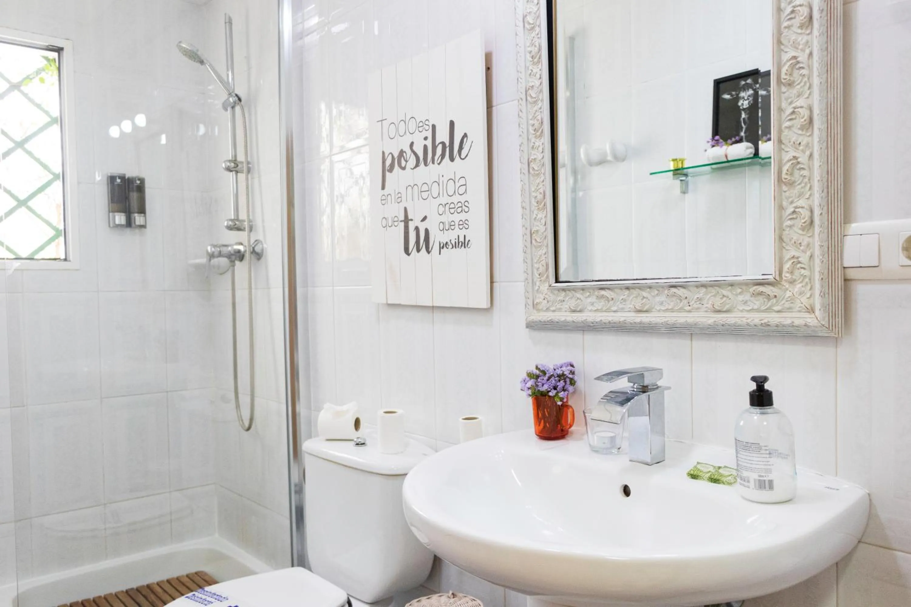 Shower in La Fonda Benissa, Grupo Terra de Mar, alojamientos con encanto