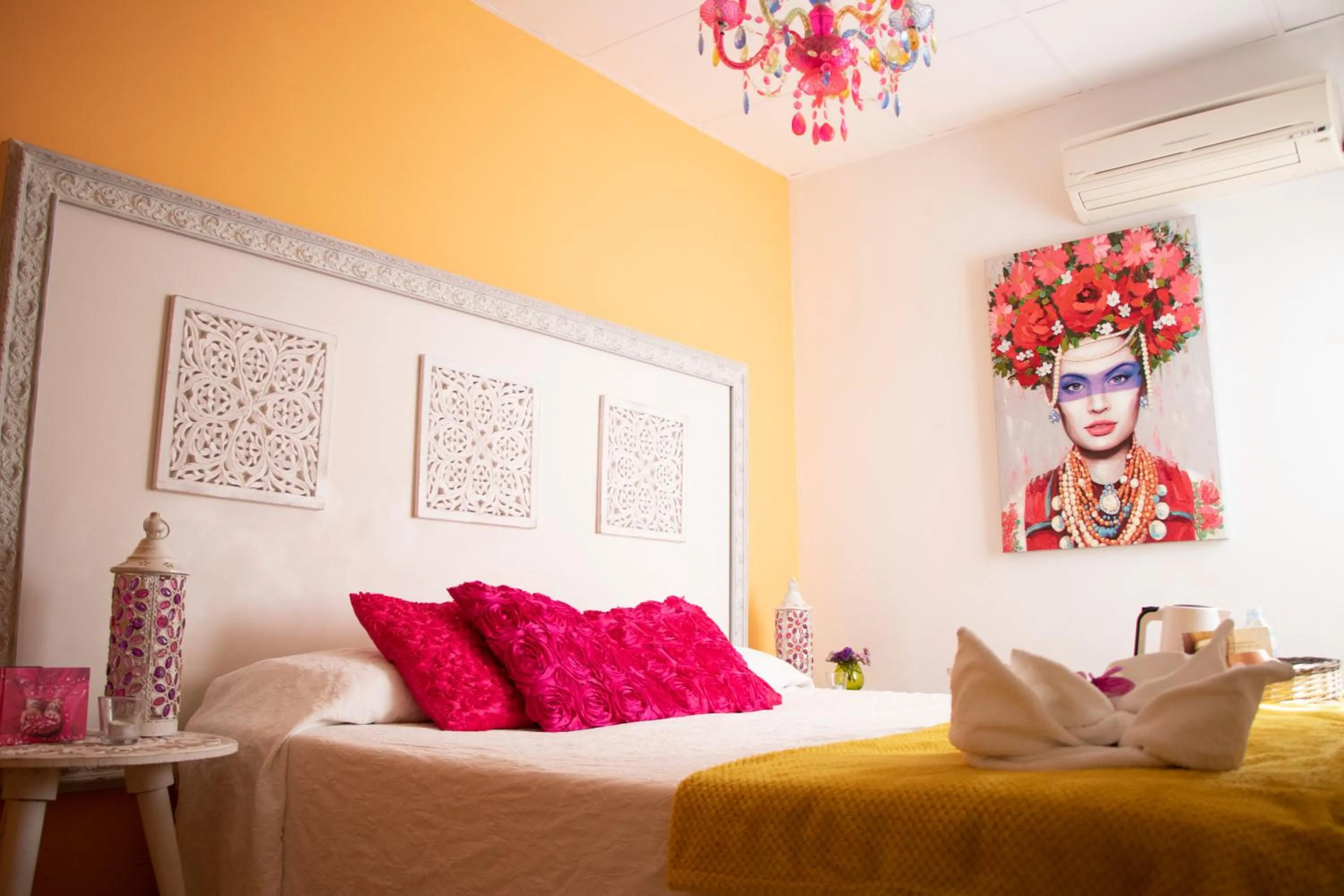 Photo of the whole room, Bed in La Fonda Benissa, Grupo Terra de Mar, alojamientos con encanto