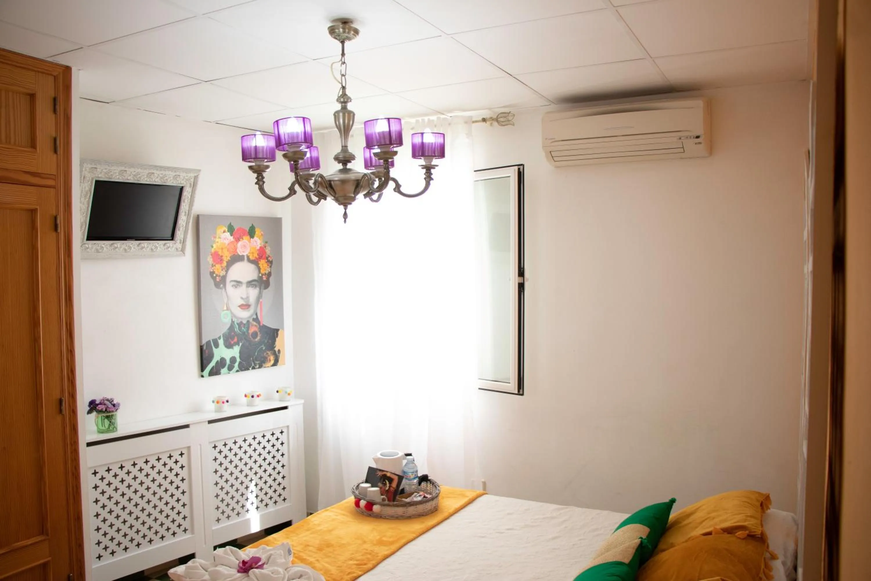 Decorative detail, Bed in La Fonda Benissa, Grupo Terra de Mar, alojamientos con encanto