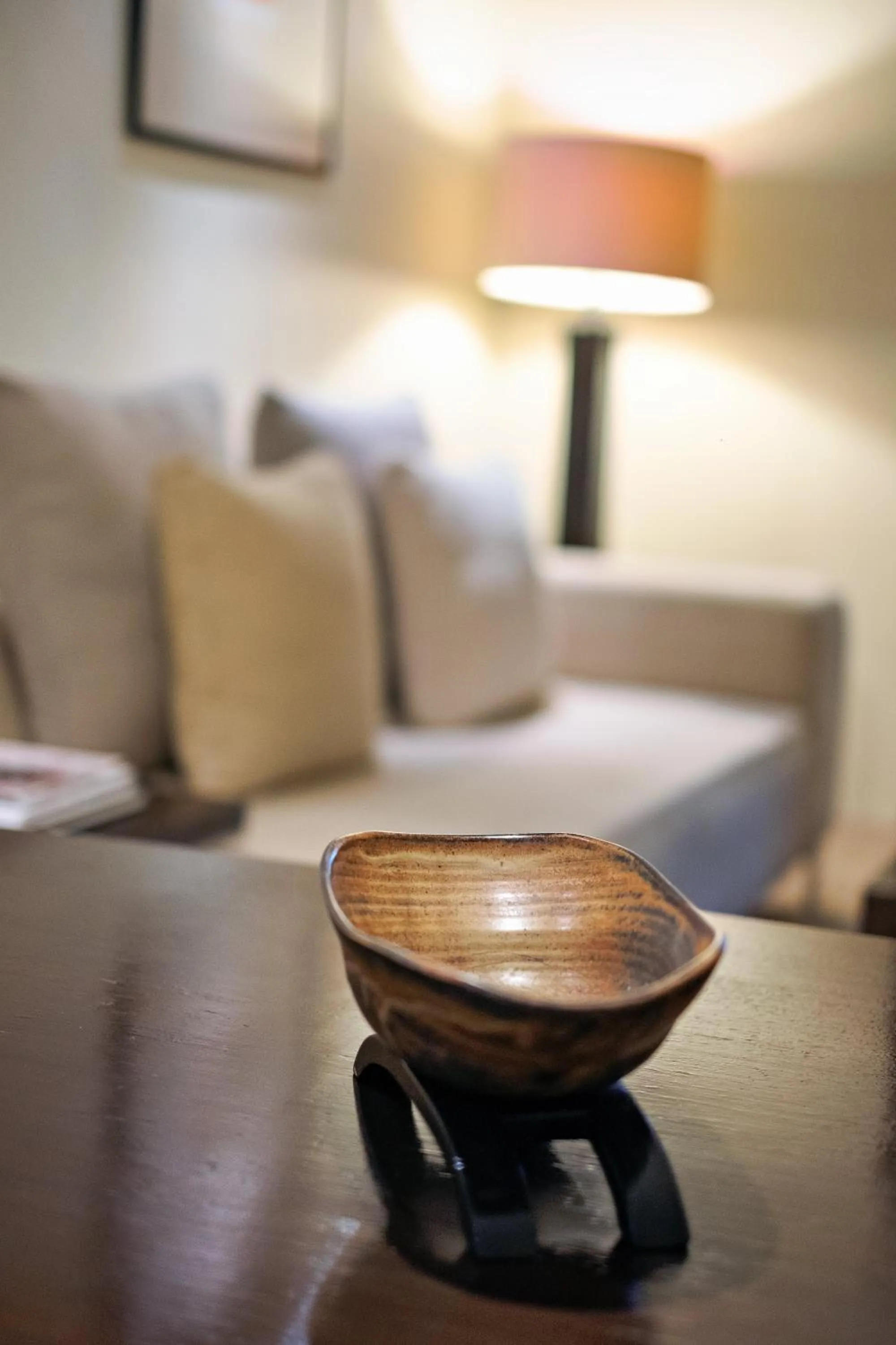 Living room in Waterfront Cebu City Hotel & Casino