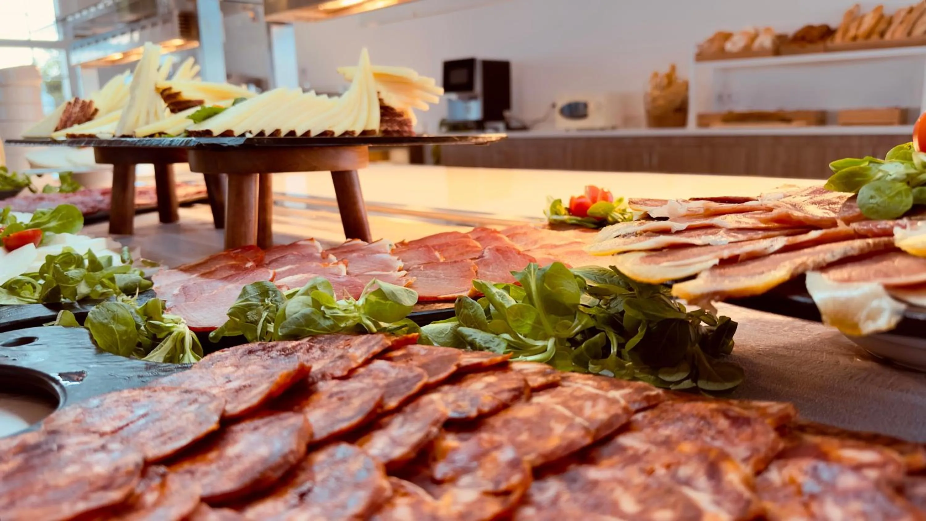 Restaurant/places to eat in Caleta Dorada