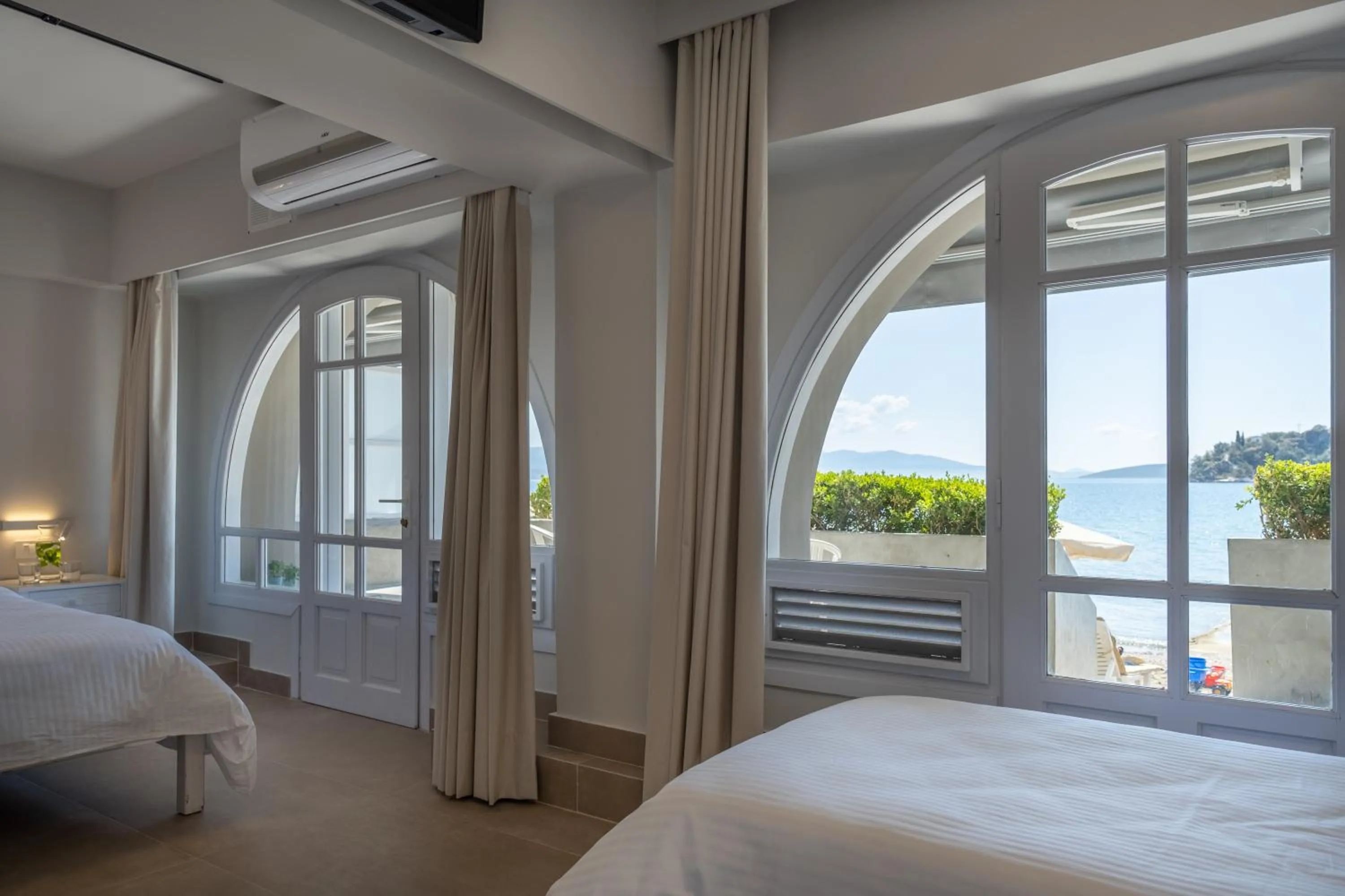 Bed in Nelly's Apartments