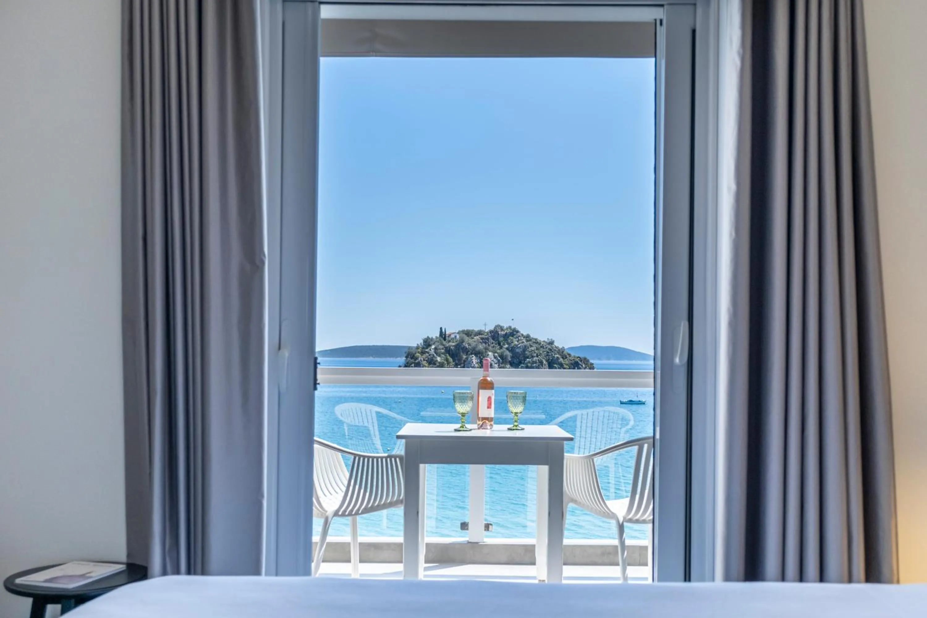 Sea view in Nelly's Apartments