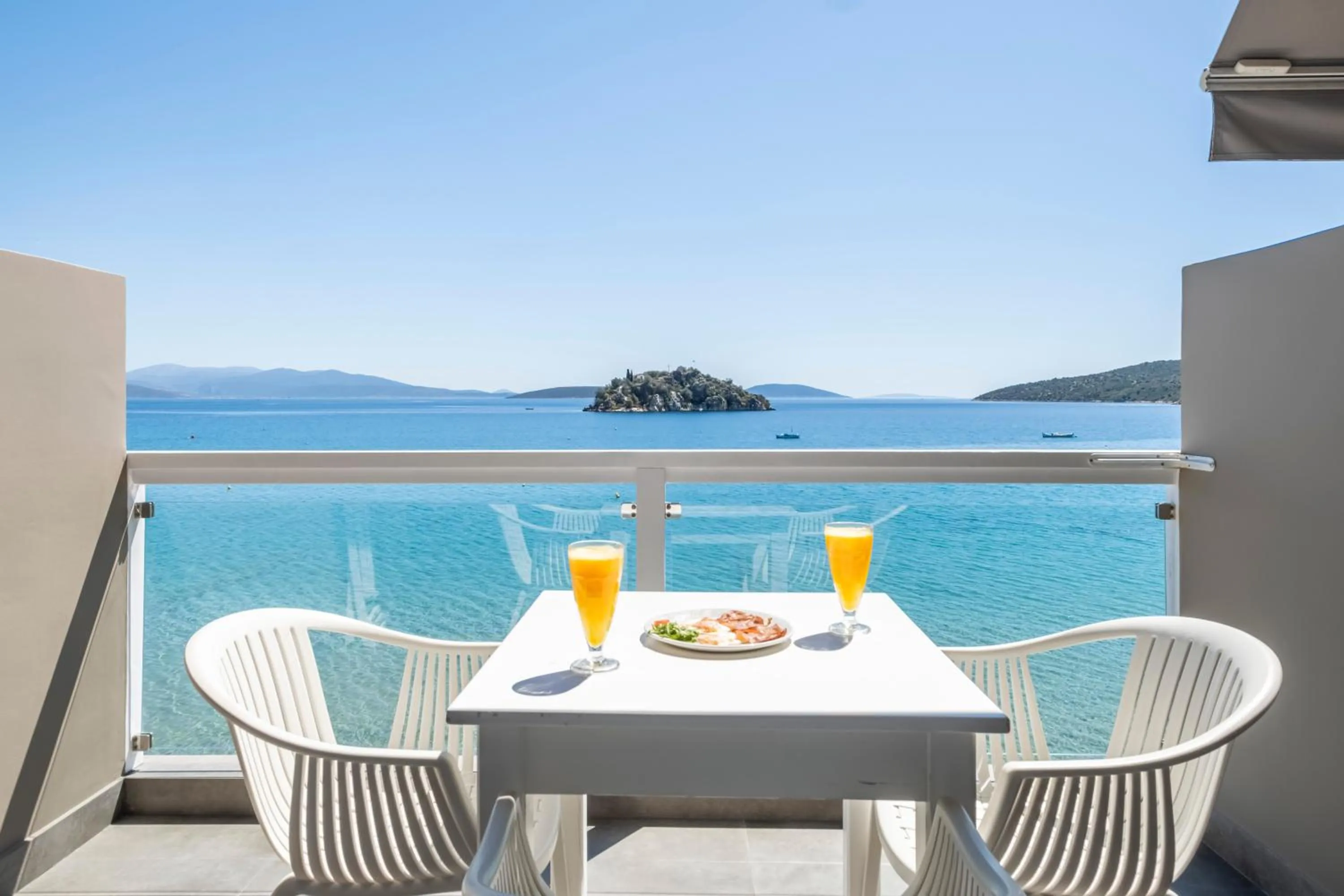 Sea view in Nelly's Apartments