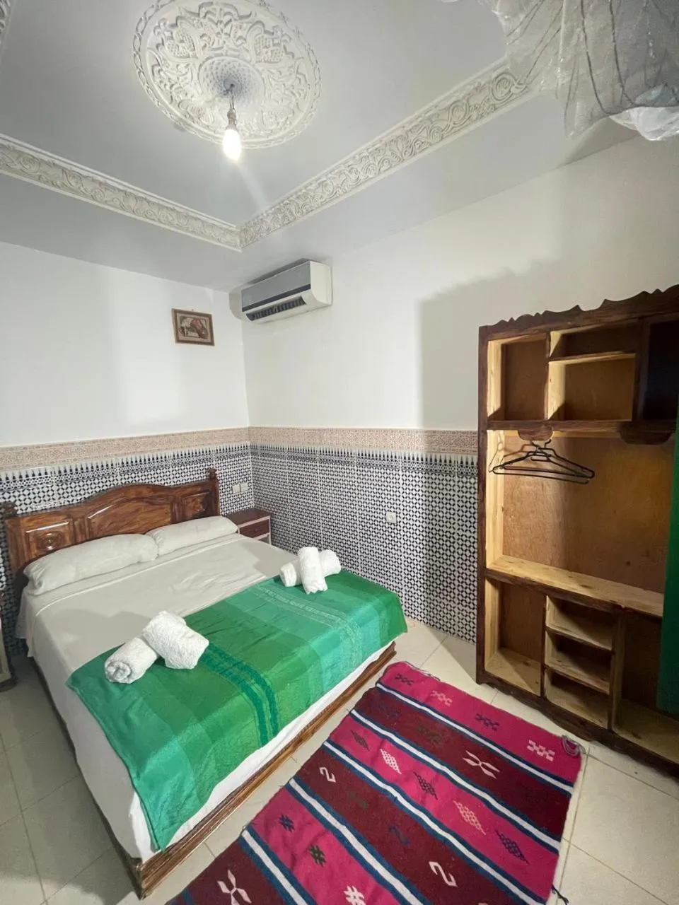 Bedroom, Bed in La Casa Espanyola