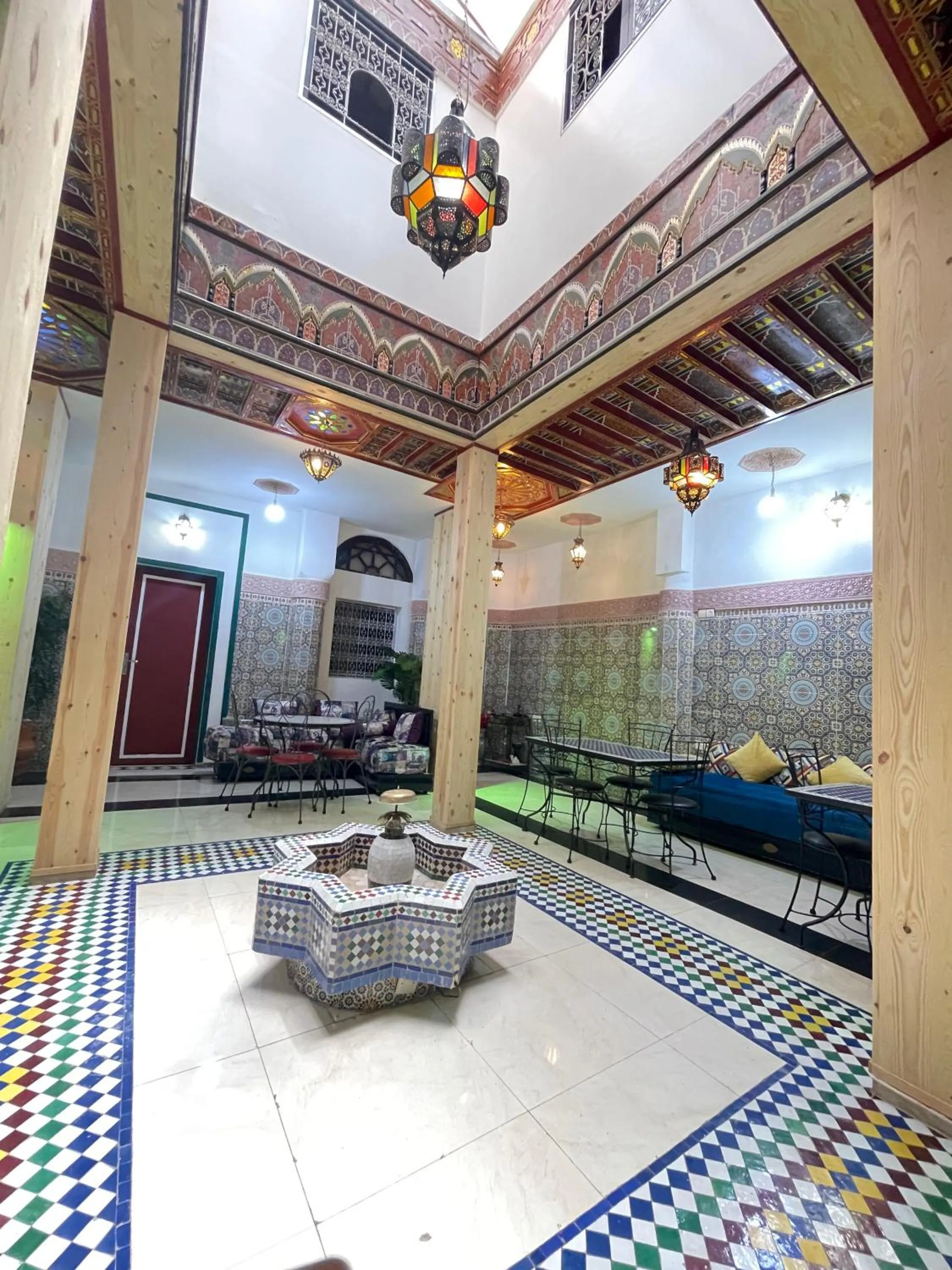 Living room in La Casa Espanyola