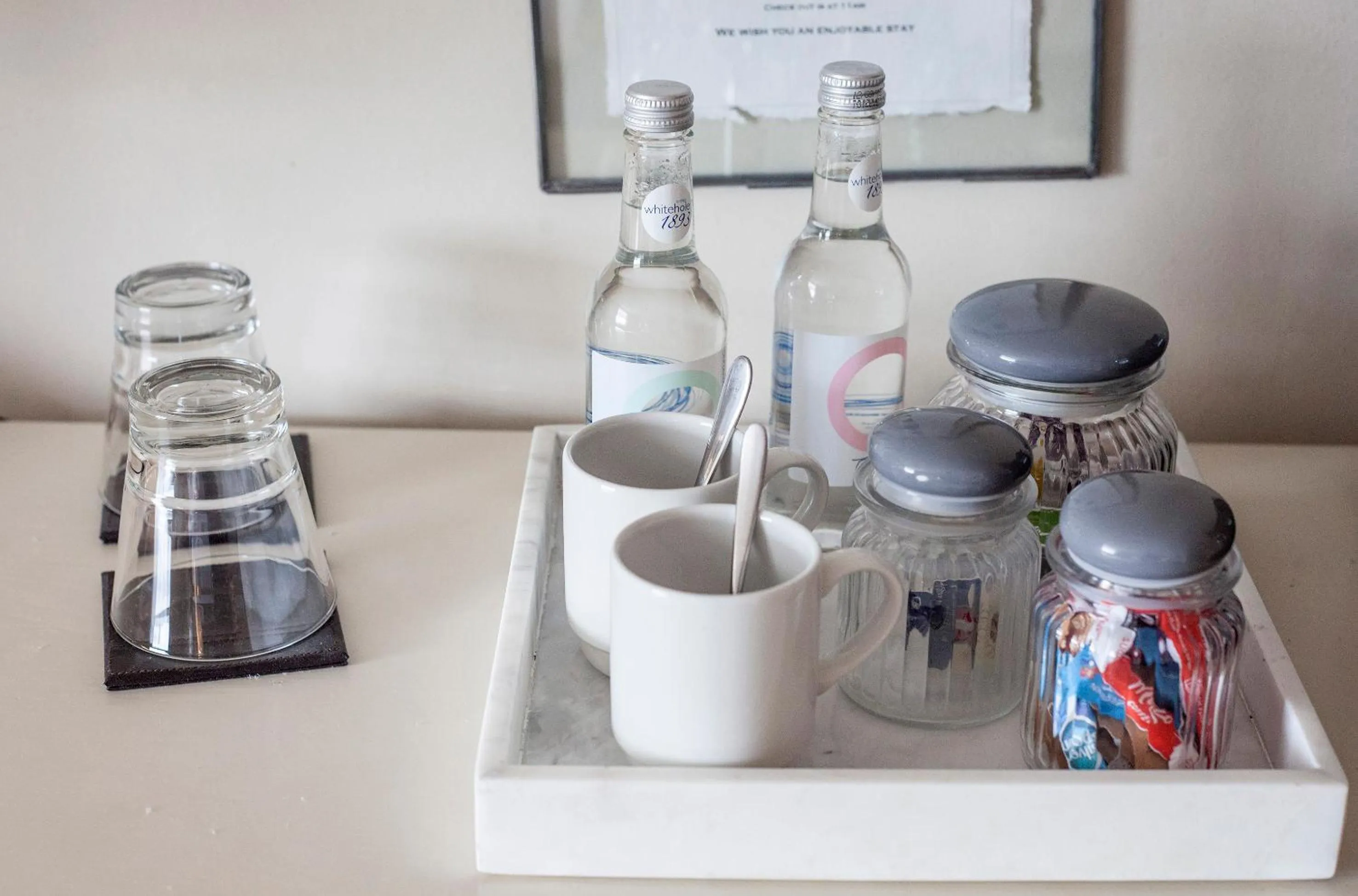 Coffee/tea facilities in The Grosvenor Arms