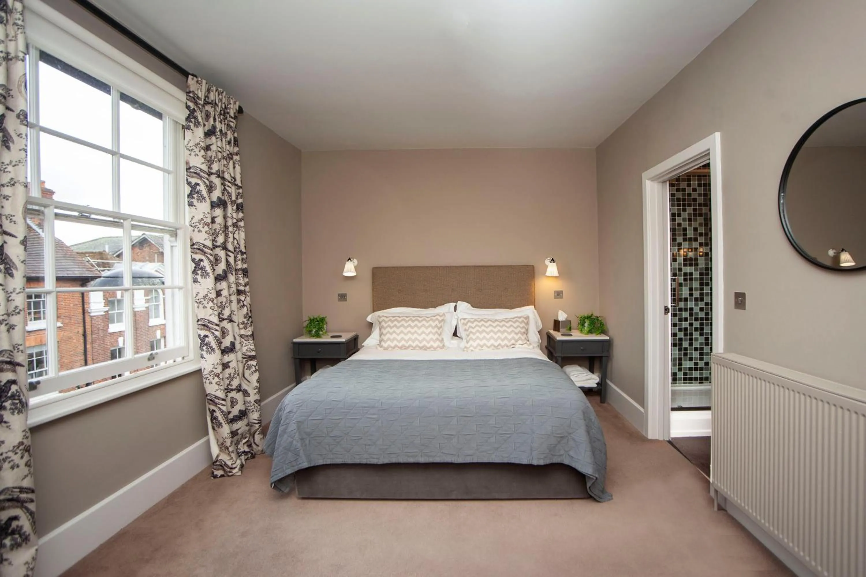 Bed in The Grosvenor Arms