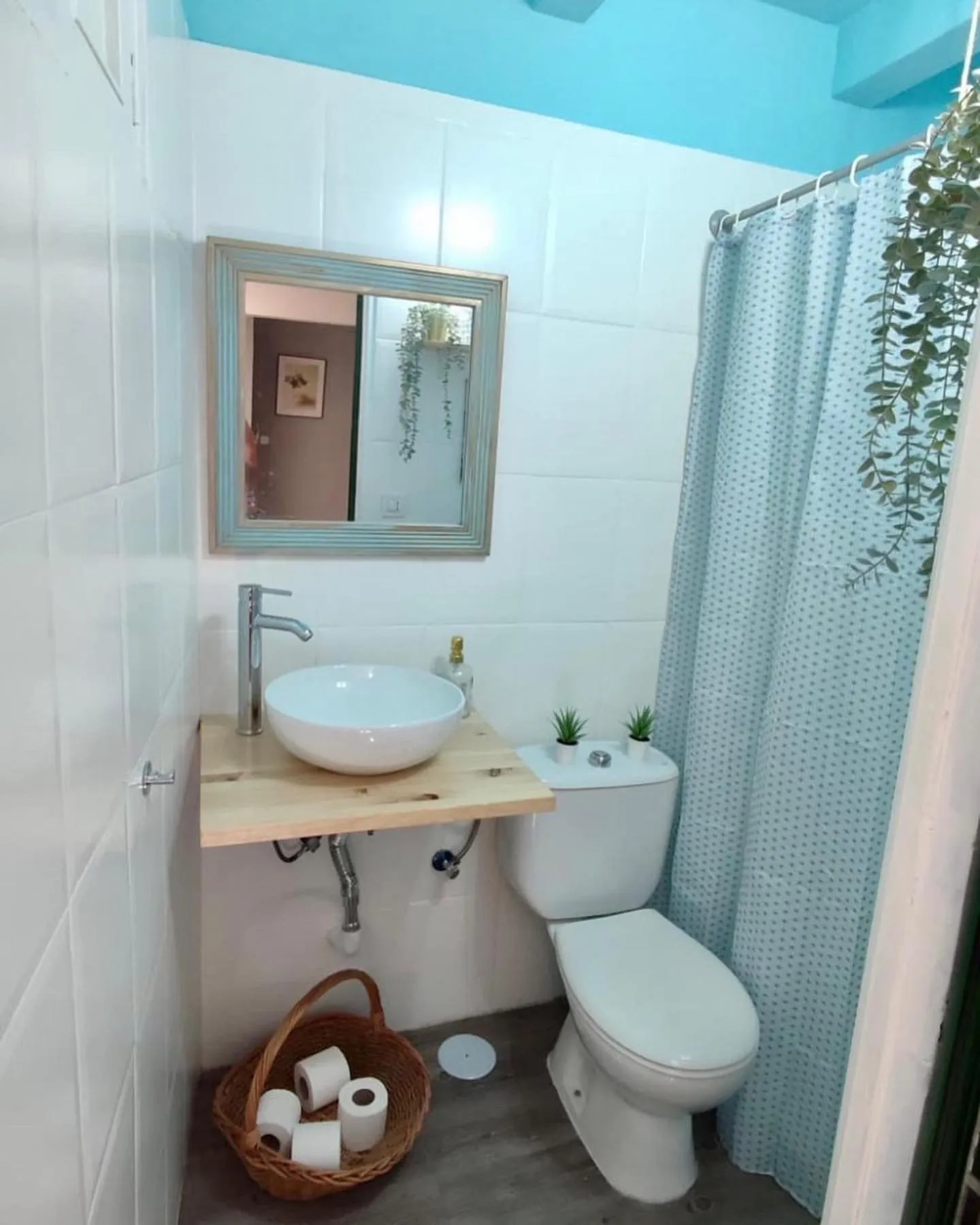 Bathroom in Pensión Playa