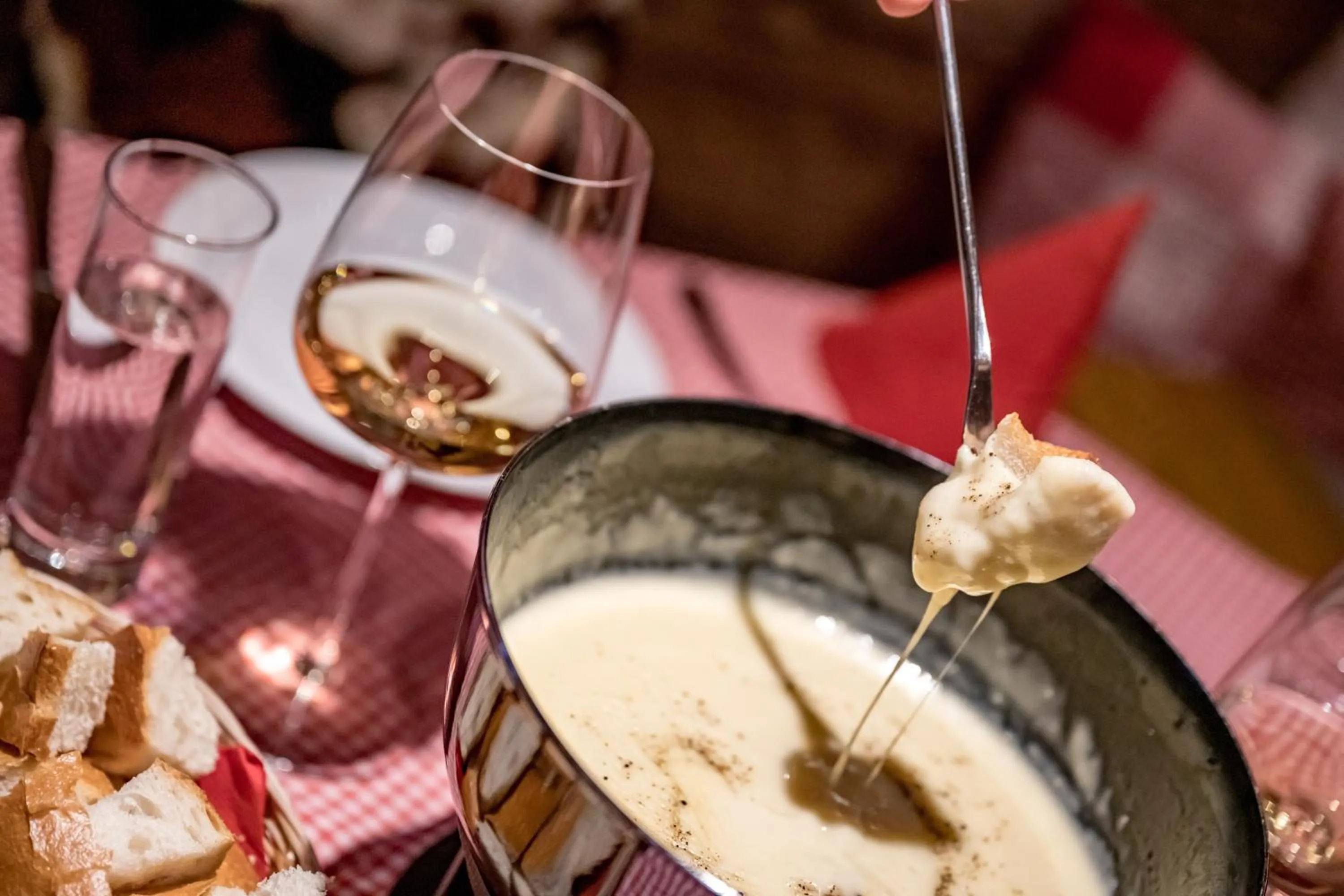 Restaurant/places to eat in Hotel Nevada