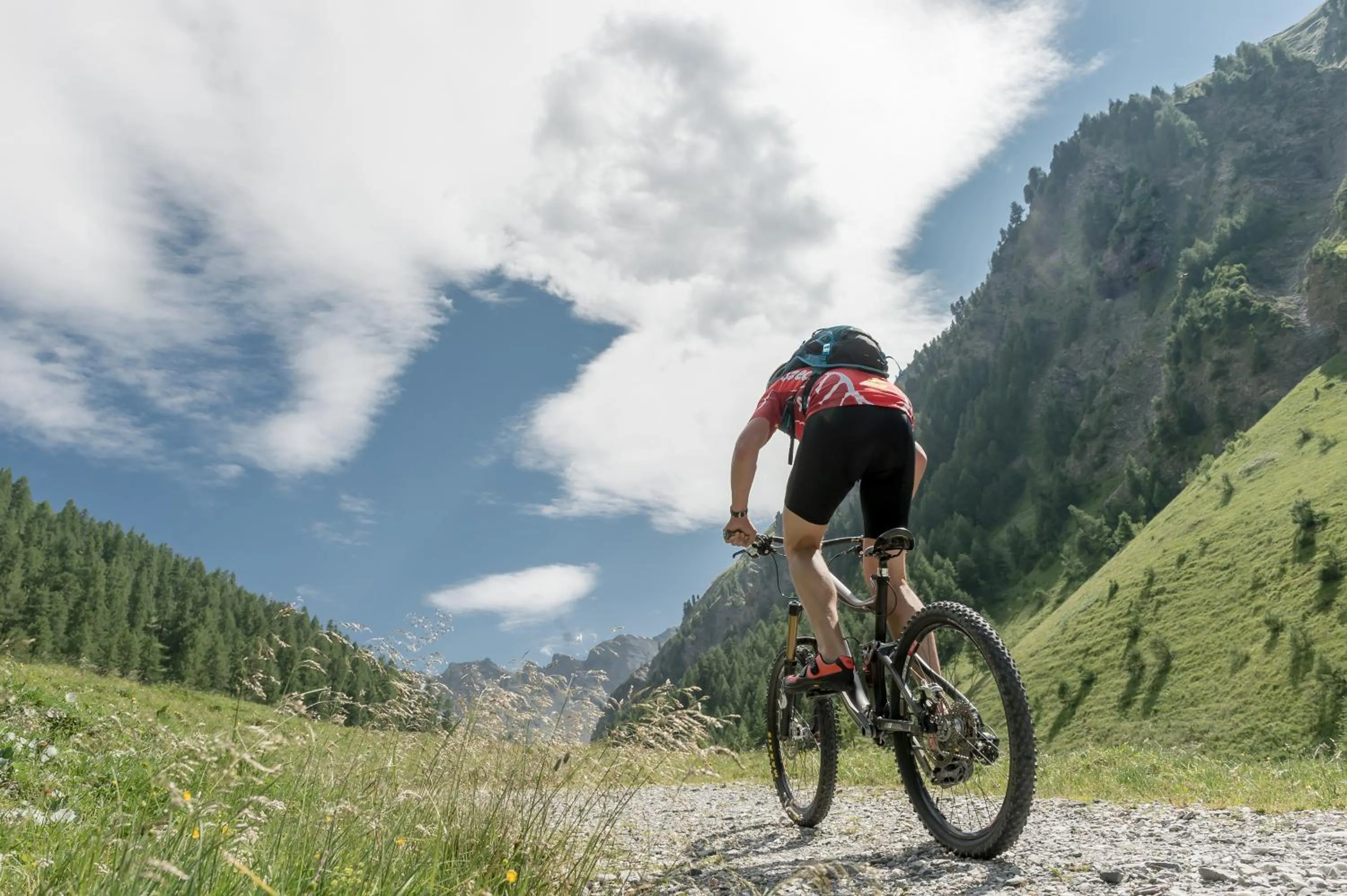 Cycling in Hotel Nevada