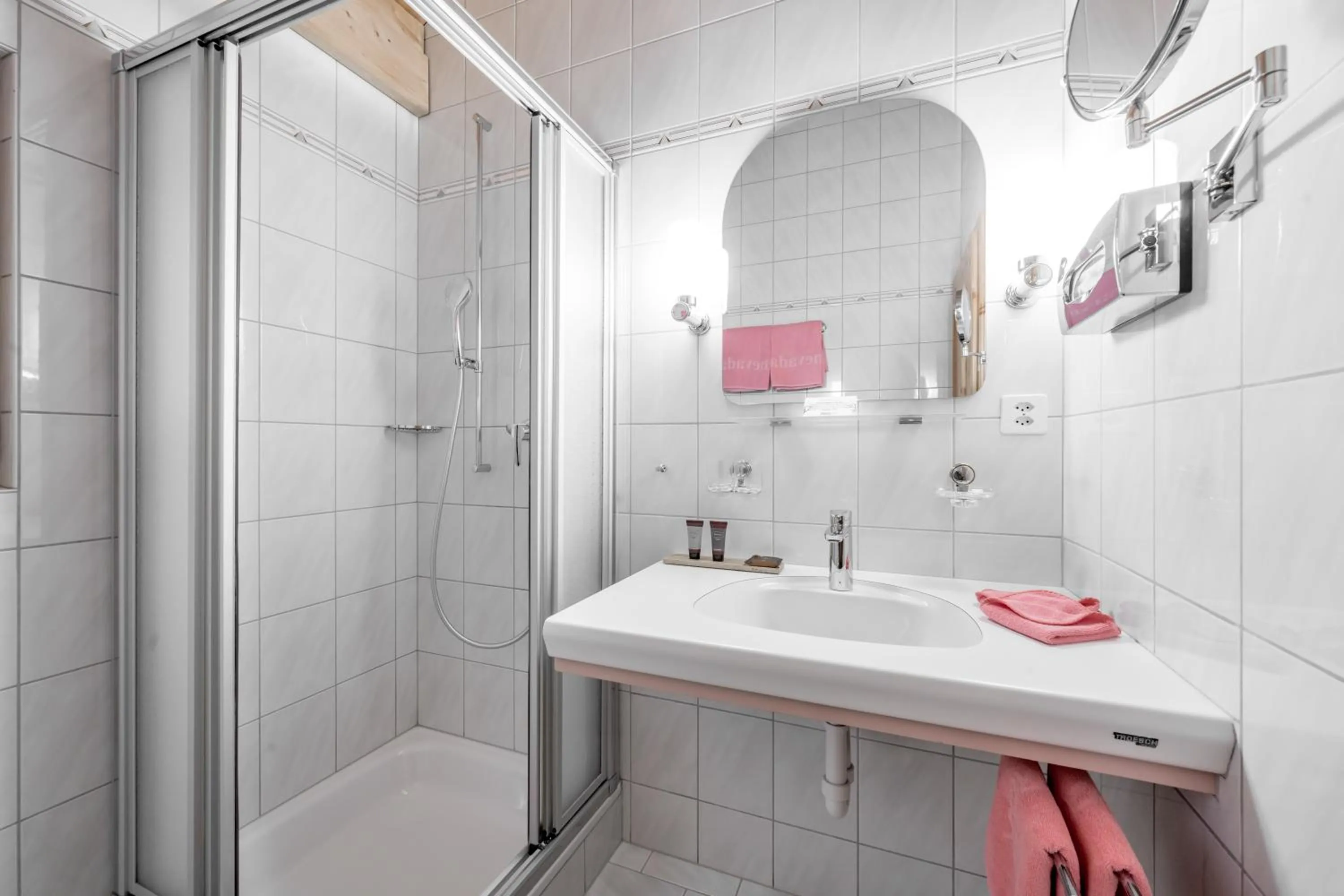 Bathroom in Hotel Nevada