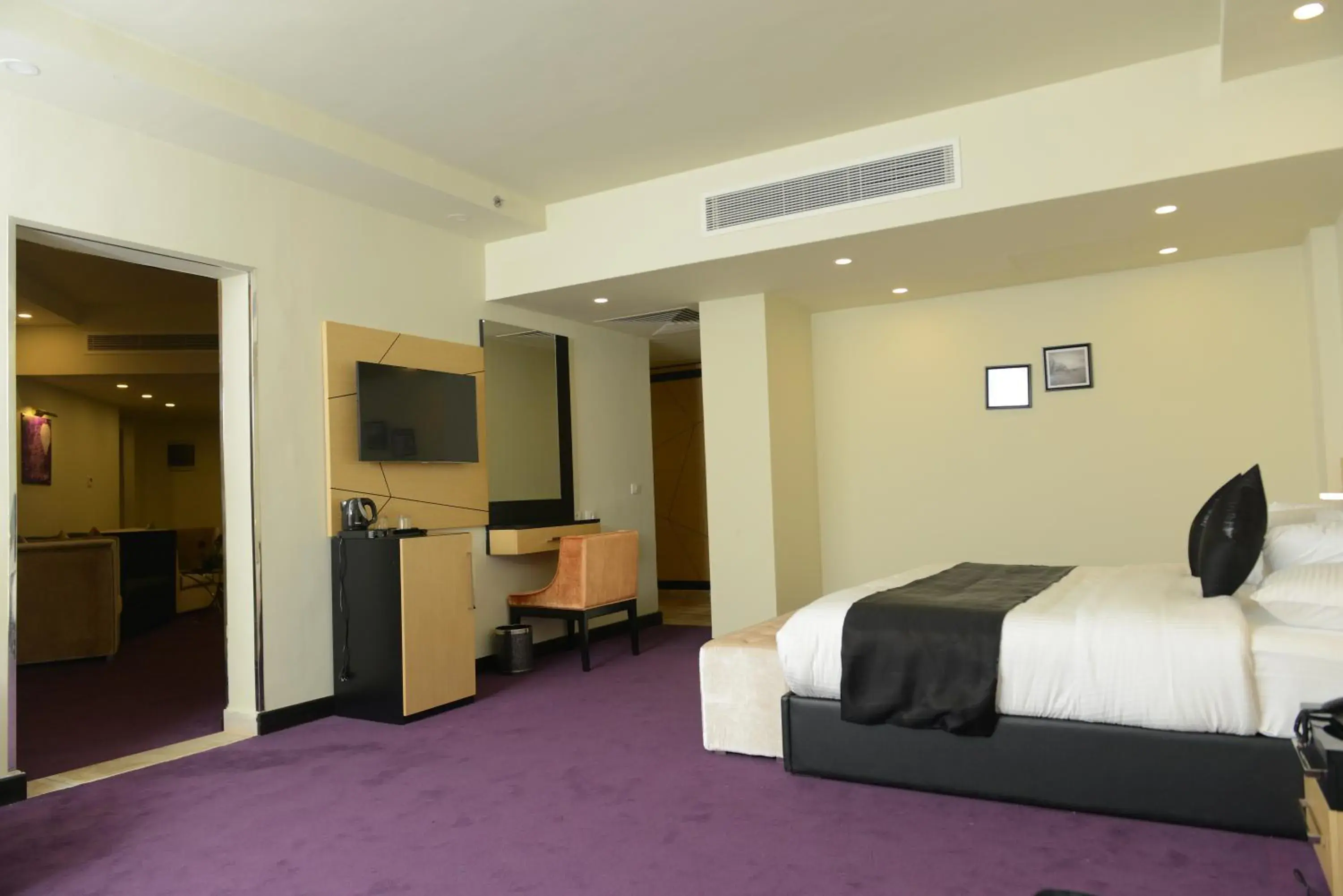 Royal Suite with Pool View in Eastern Al Montazah Hotel Royal Suite with Pool View in Eastern Al Montazah Hotel