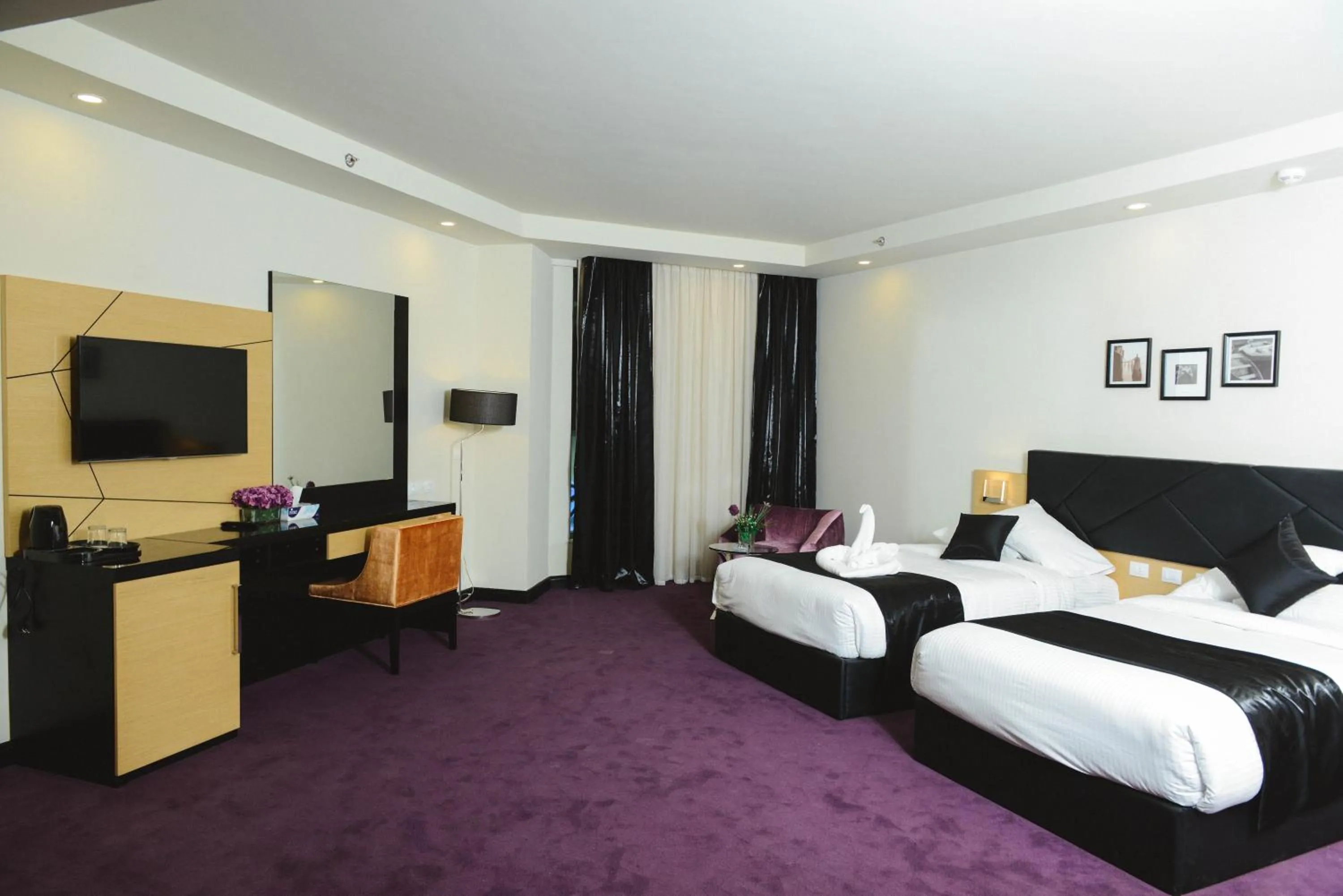 Photo of the whole room, Bed in Eastern Al Montazah Hotel