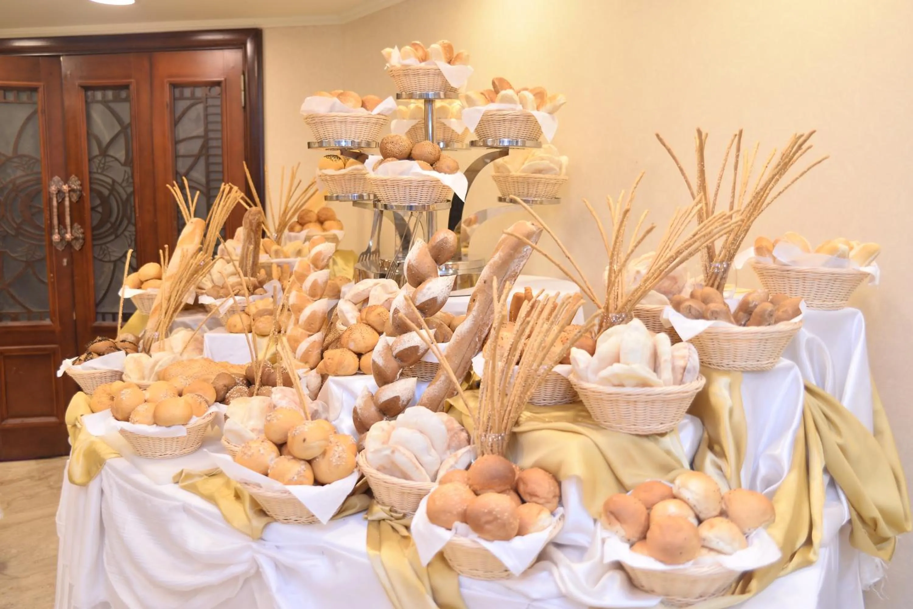 Food in Eastern Al Montazah Hotel