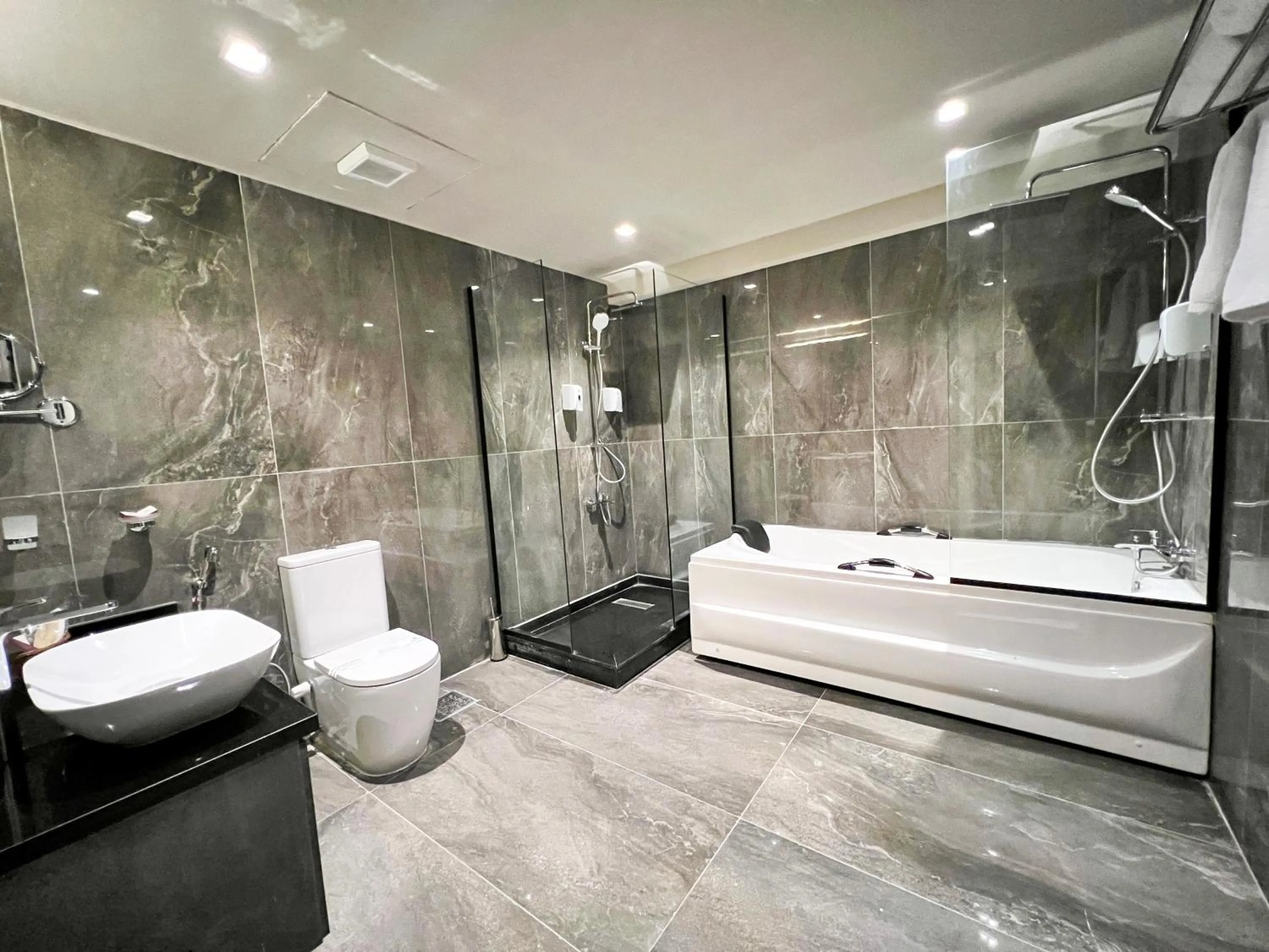 Bathroom in Eastern Al Montazah Hotel