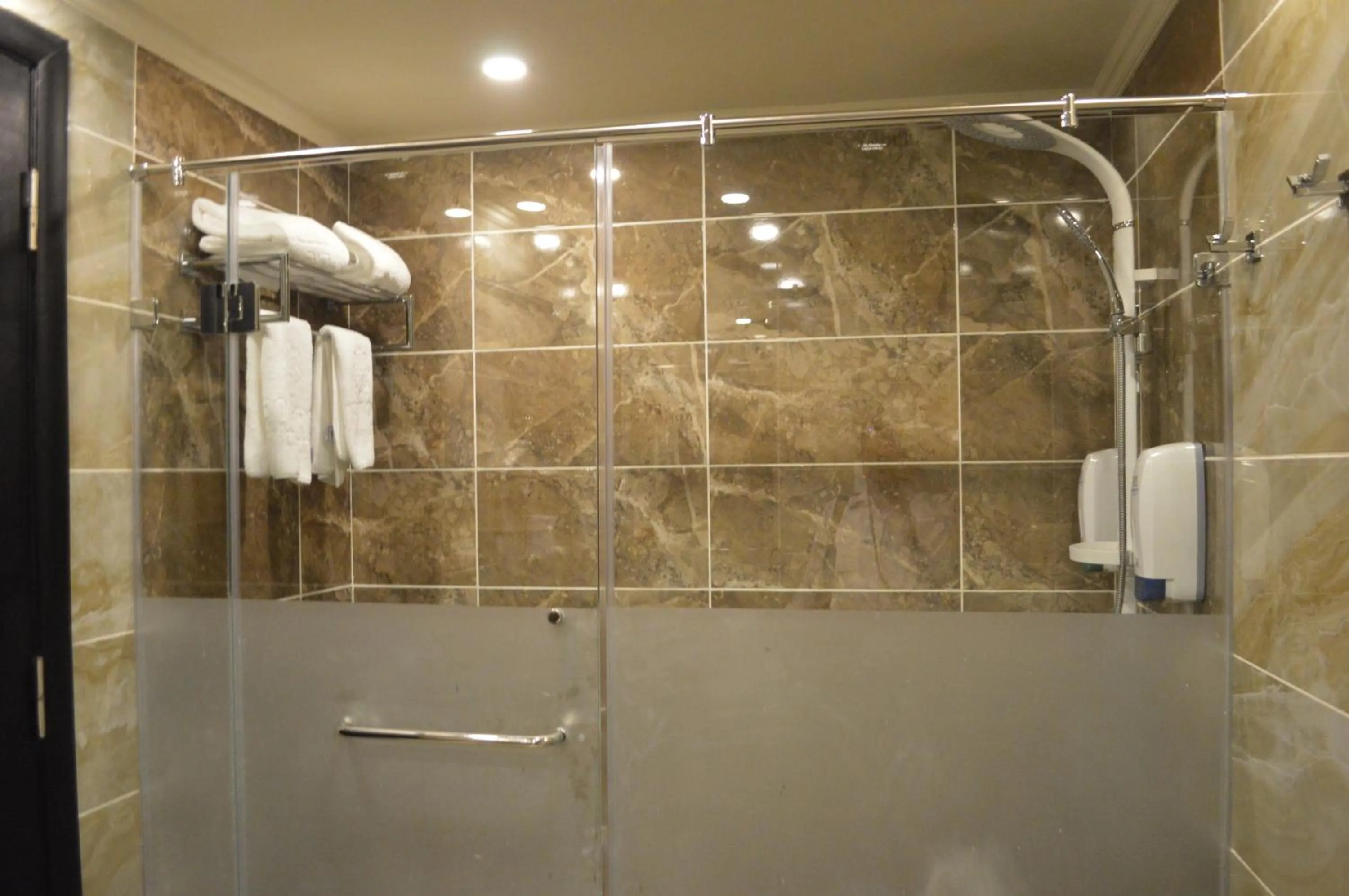 Bathroom in Eastern Al Montazah Hotel