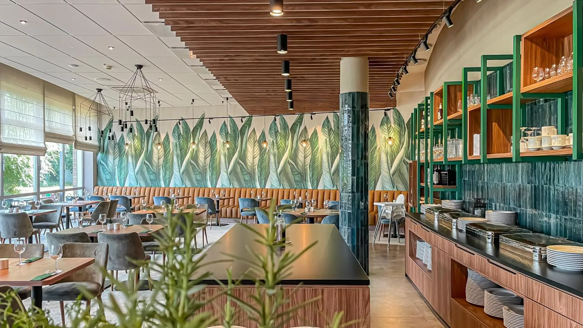 Restaurant/places to eat in Hotel Victor Pruszków DeSilva