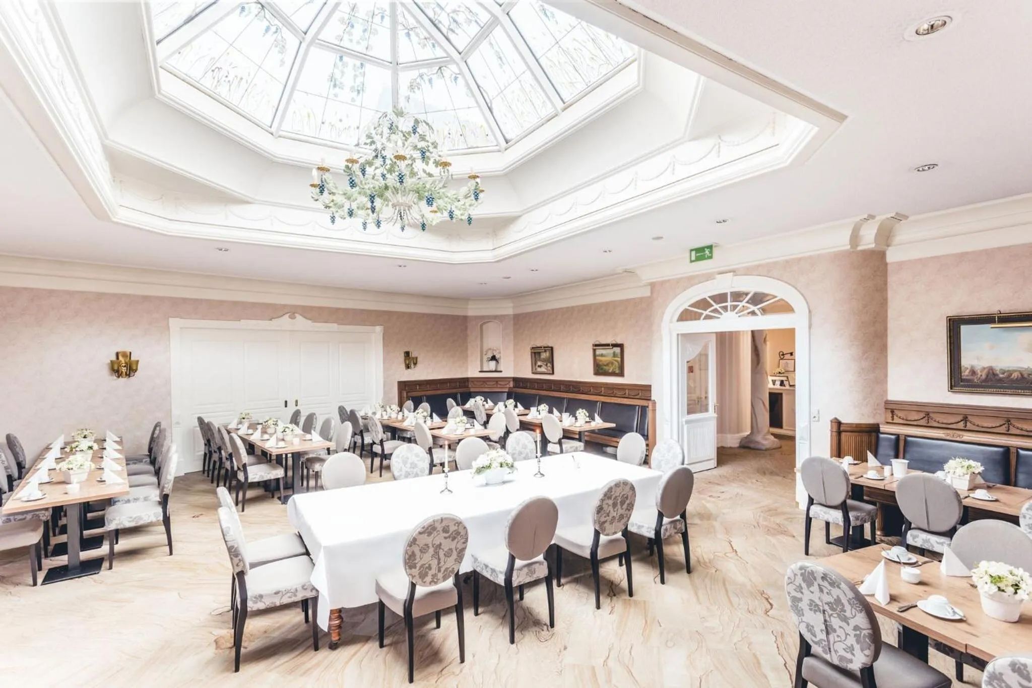 Restaurant/places to eat in Burghotel Haselünne