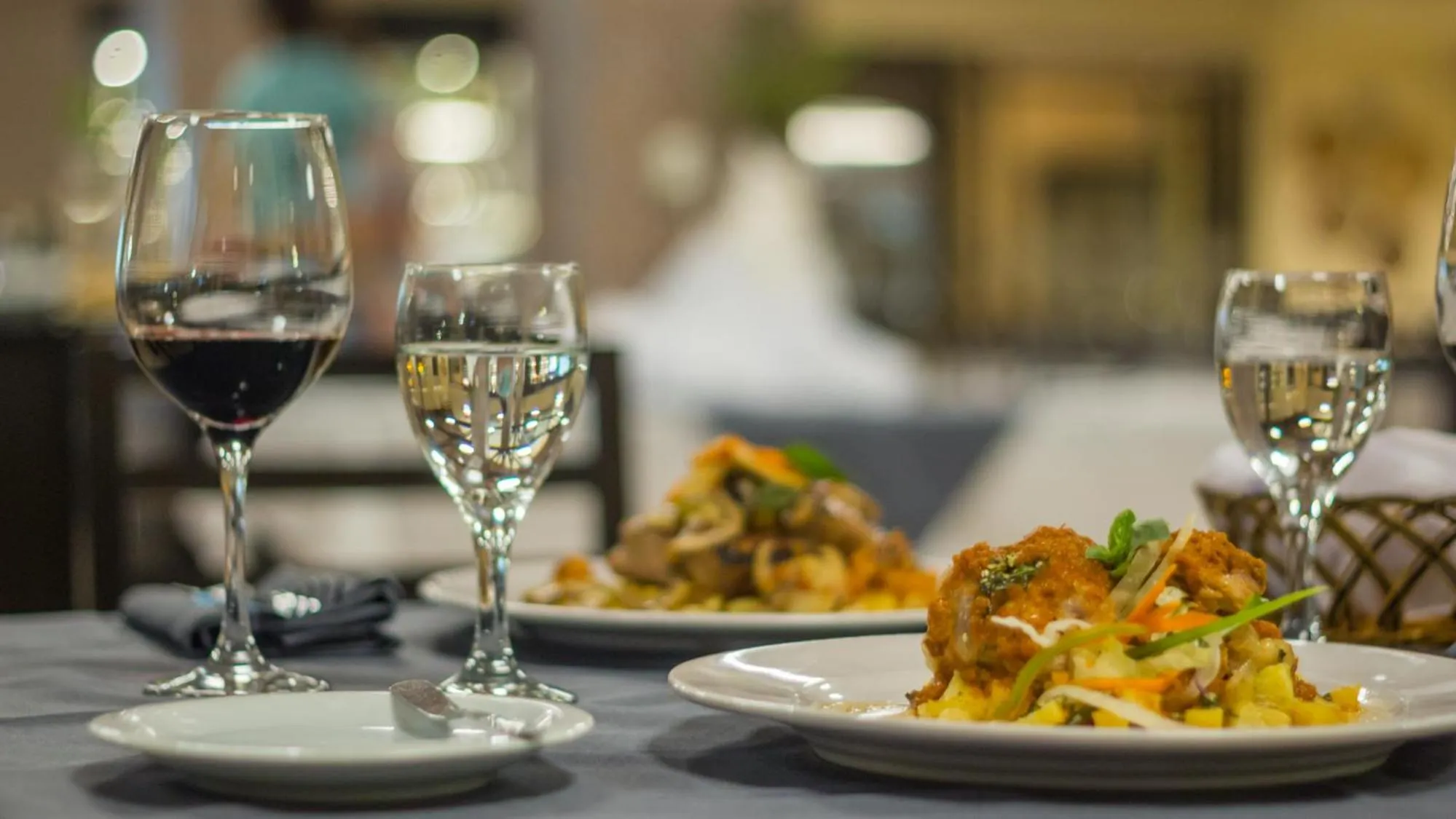 Restaurant/places to eat in Complejo Americano