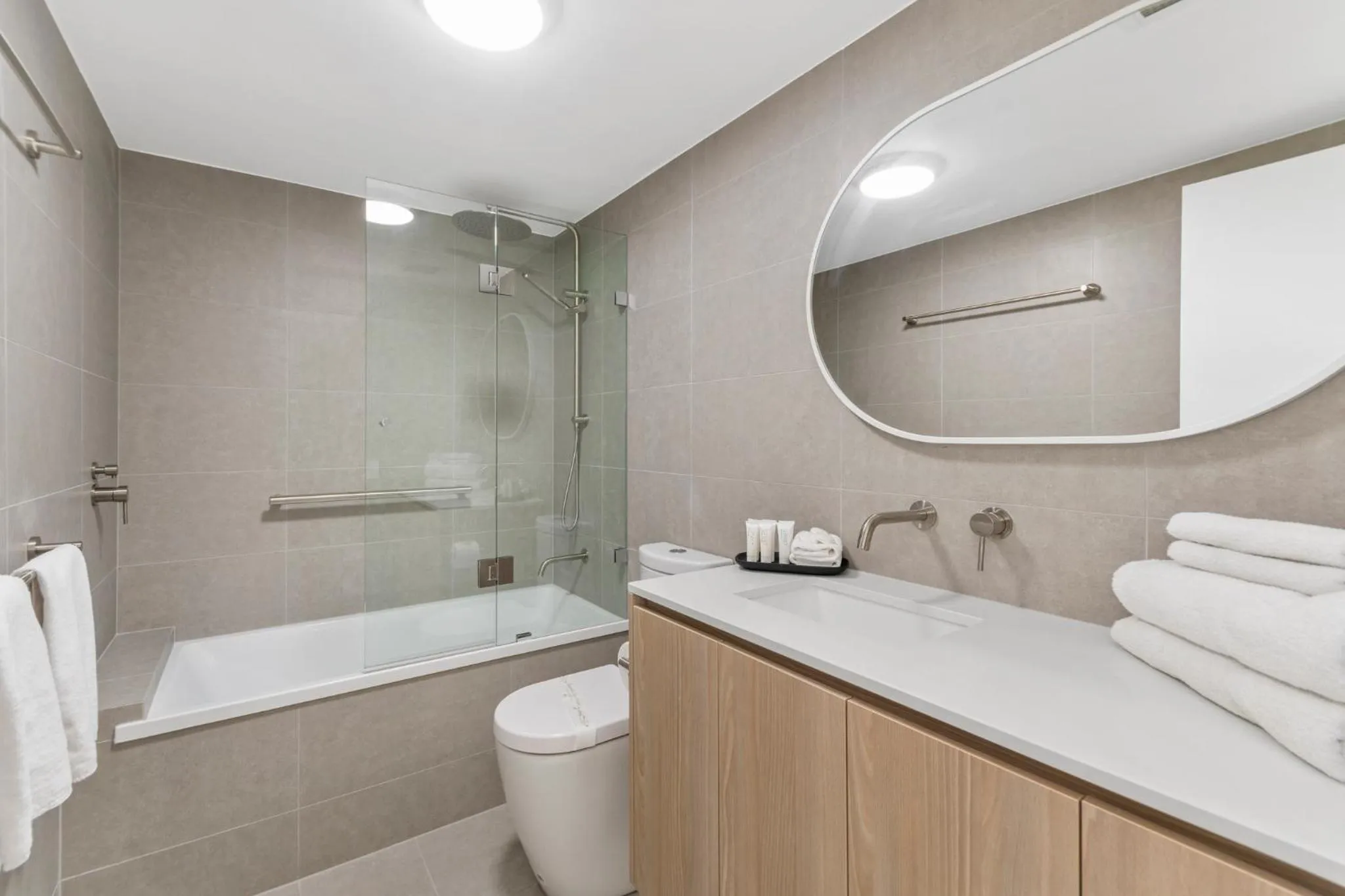 Bathroom in Mariners North Holiday Apartments