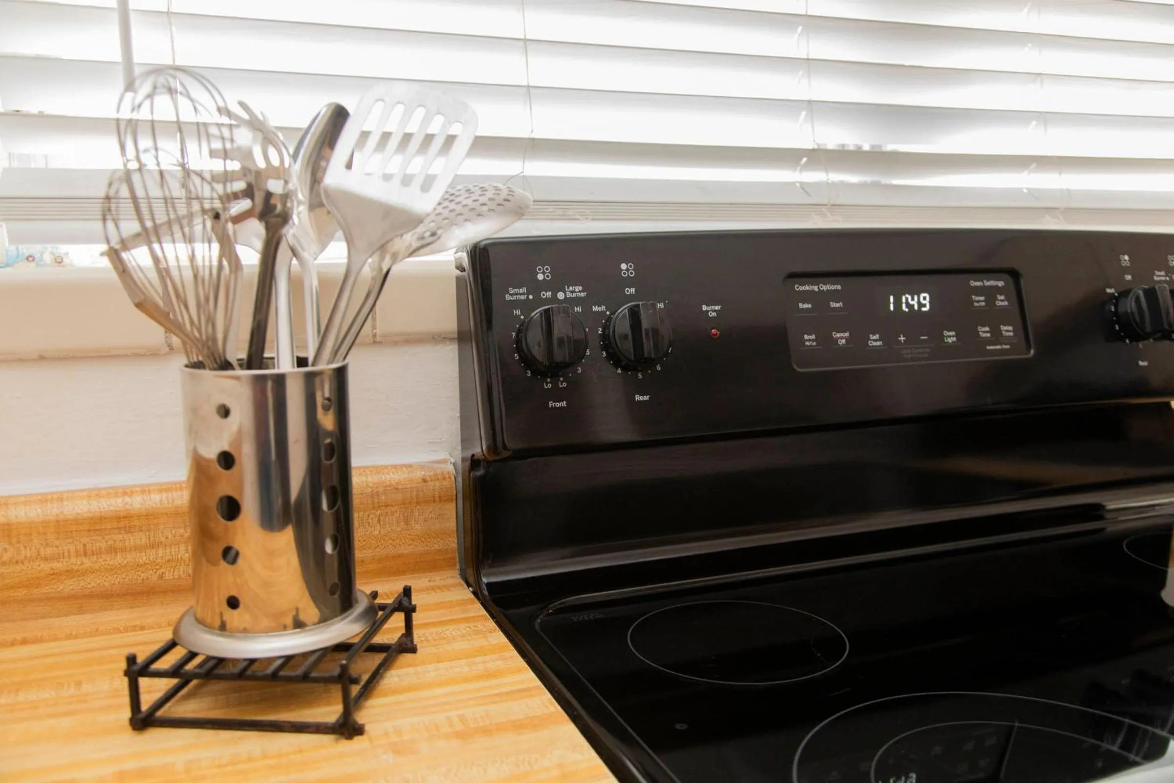 kitchen in Beach Place Hotel